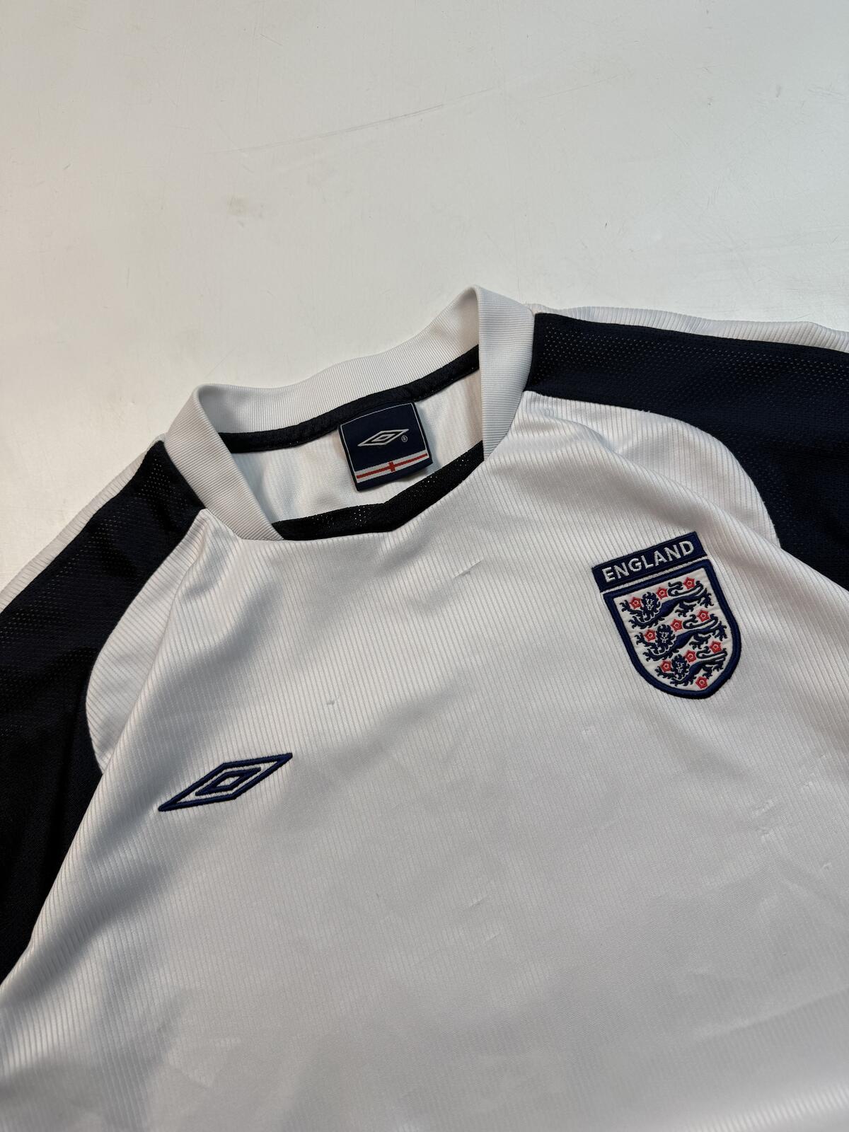 Vintage England 2002/03 Umbro training football shirt (S)