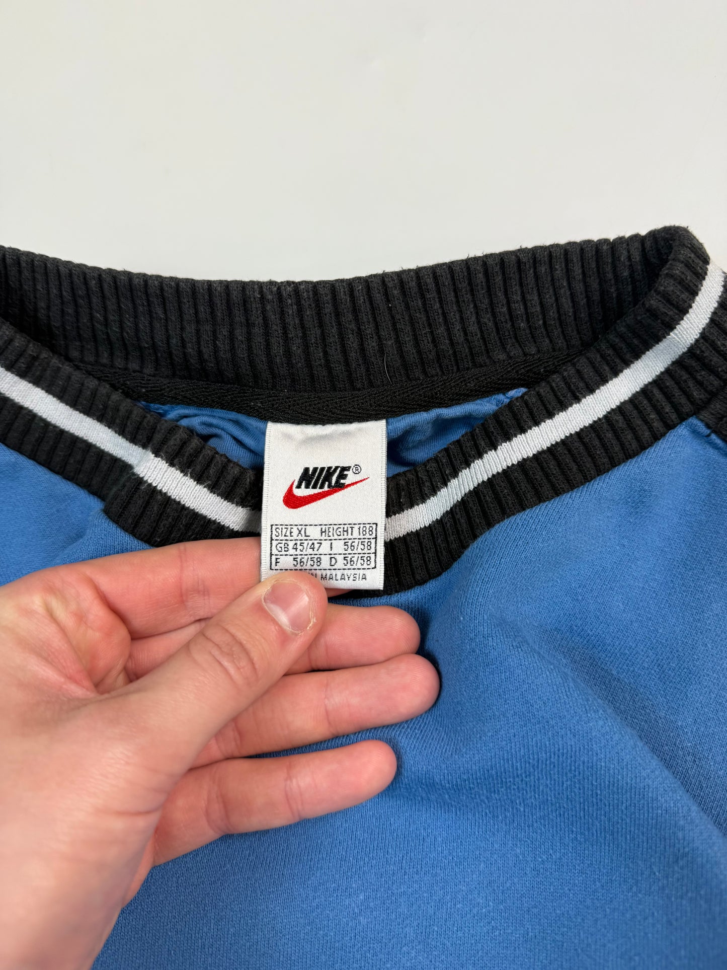 Vintage 90s Nike spell out sweatshirt (XL)