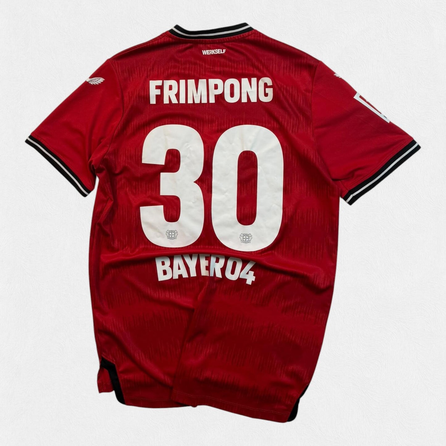 Bayer Leverkusen 2022/23 Castore home football shirt (L)