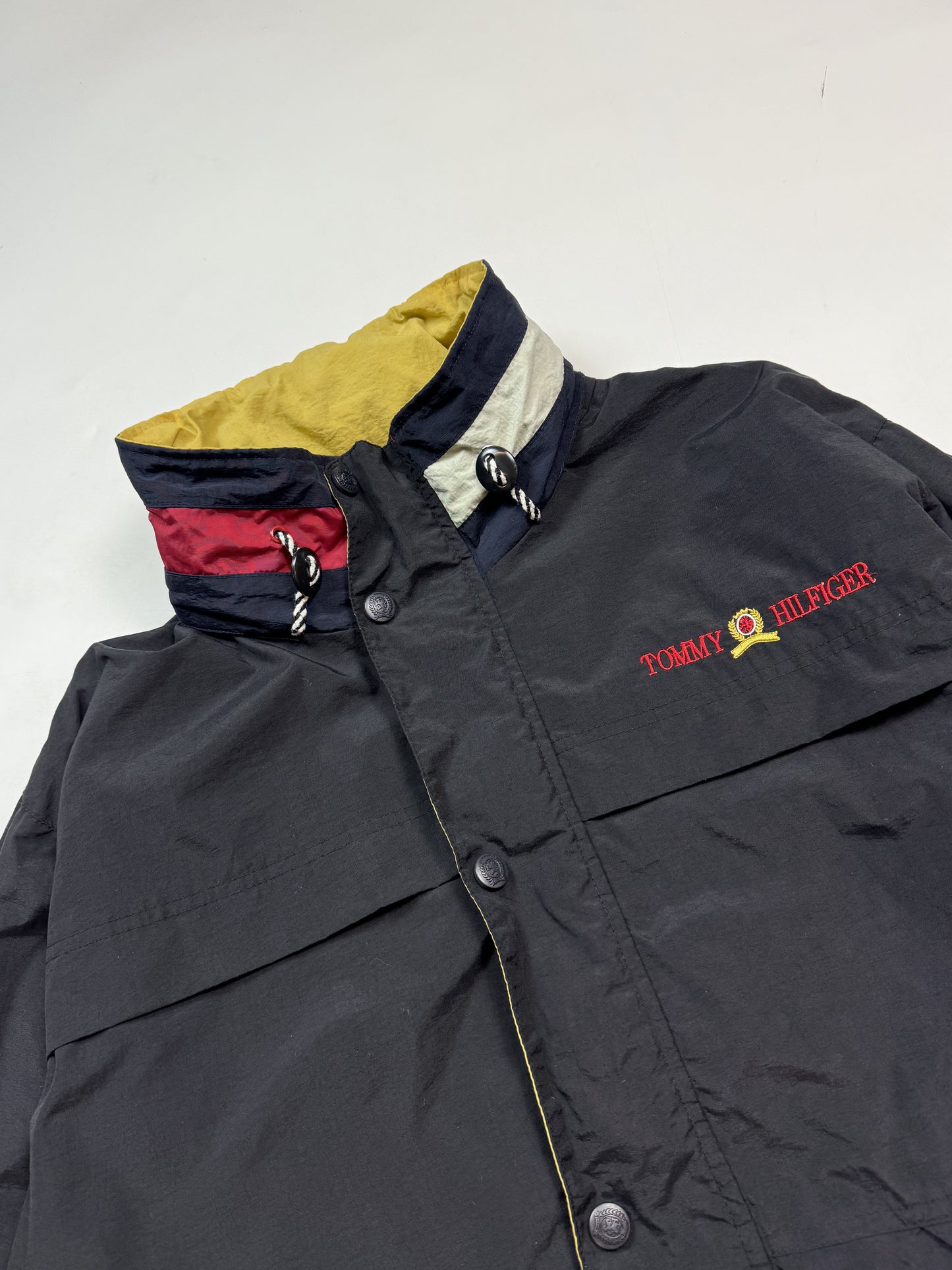 Vintage 90s Tommy Hilfiger jacket (M)