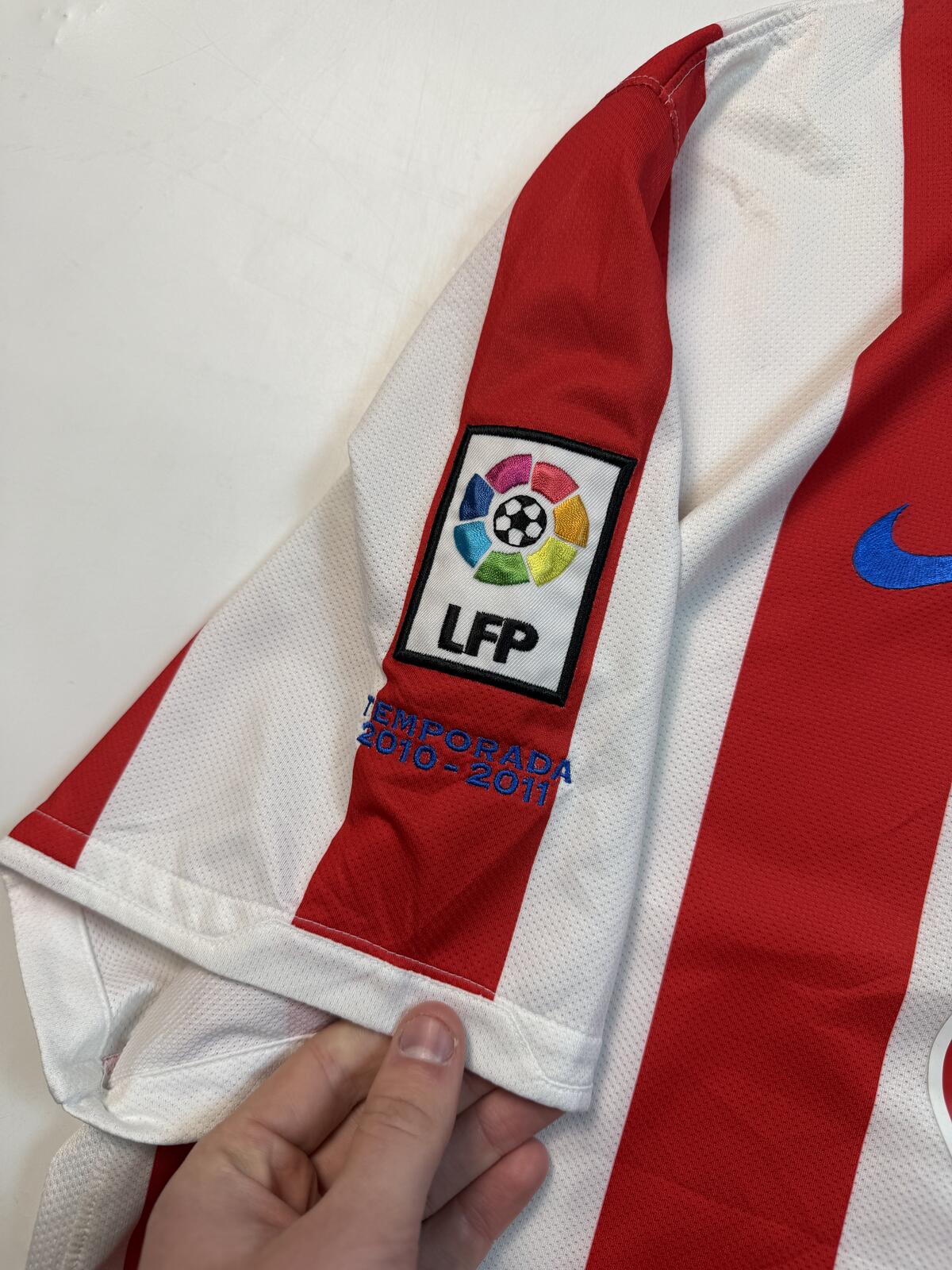 Atletico Madrid 2010/11 Nike home football shirt (XXL)