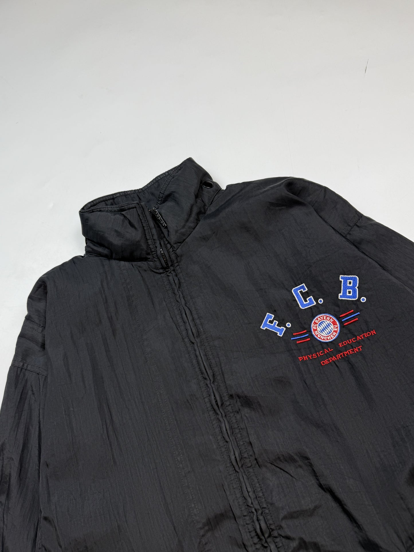 Vintage Bayern Munich adidas jacket (L)