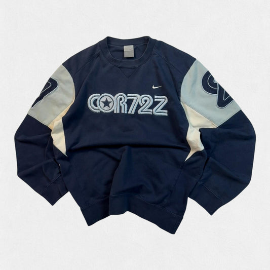 Vintage Y2K Nike Cortez spell out sweatshirt (M)