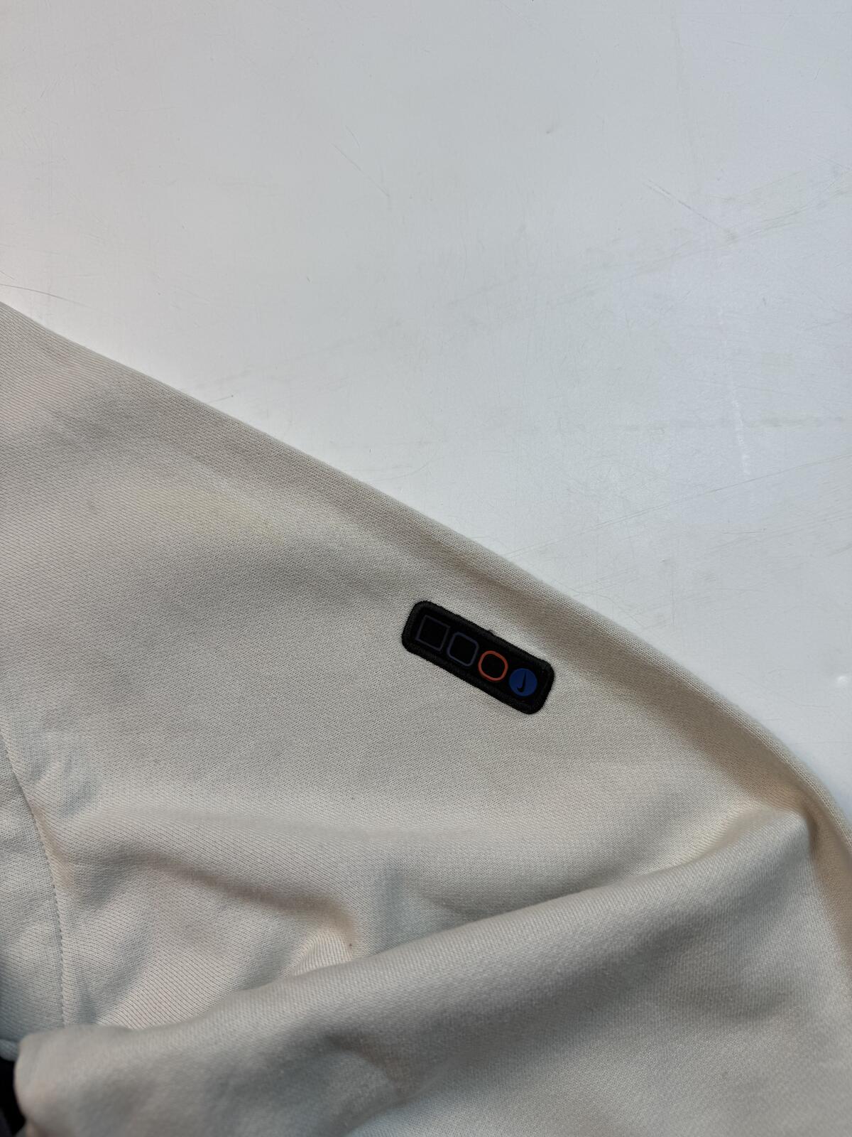 Vintage 90s Nike spell out sweatshirt (L)