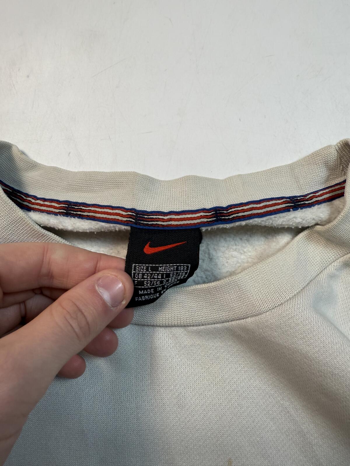 Vintage 90s Nike spell out sweatshirt (L)