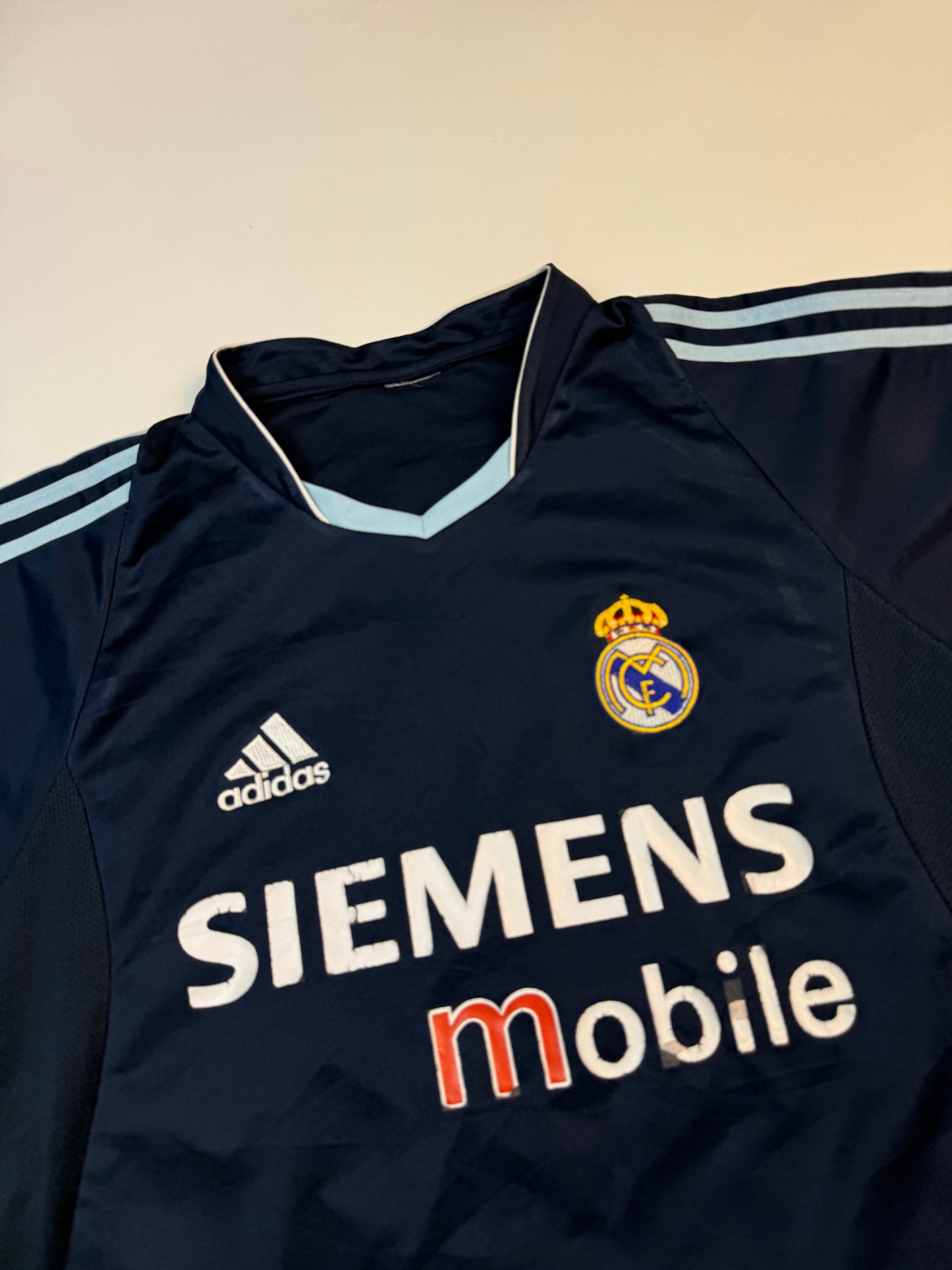 Vintage Real Madrid 2003/04 Adidas away football shirt (M)