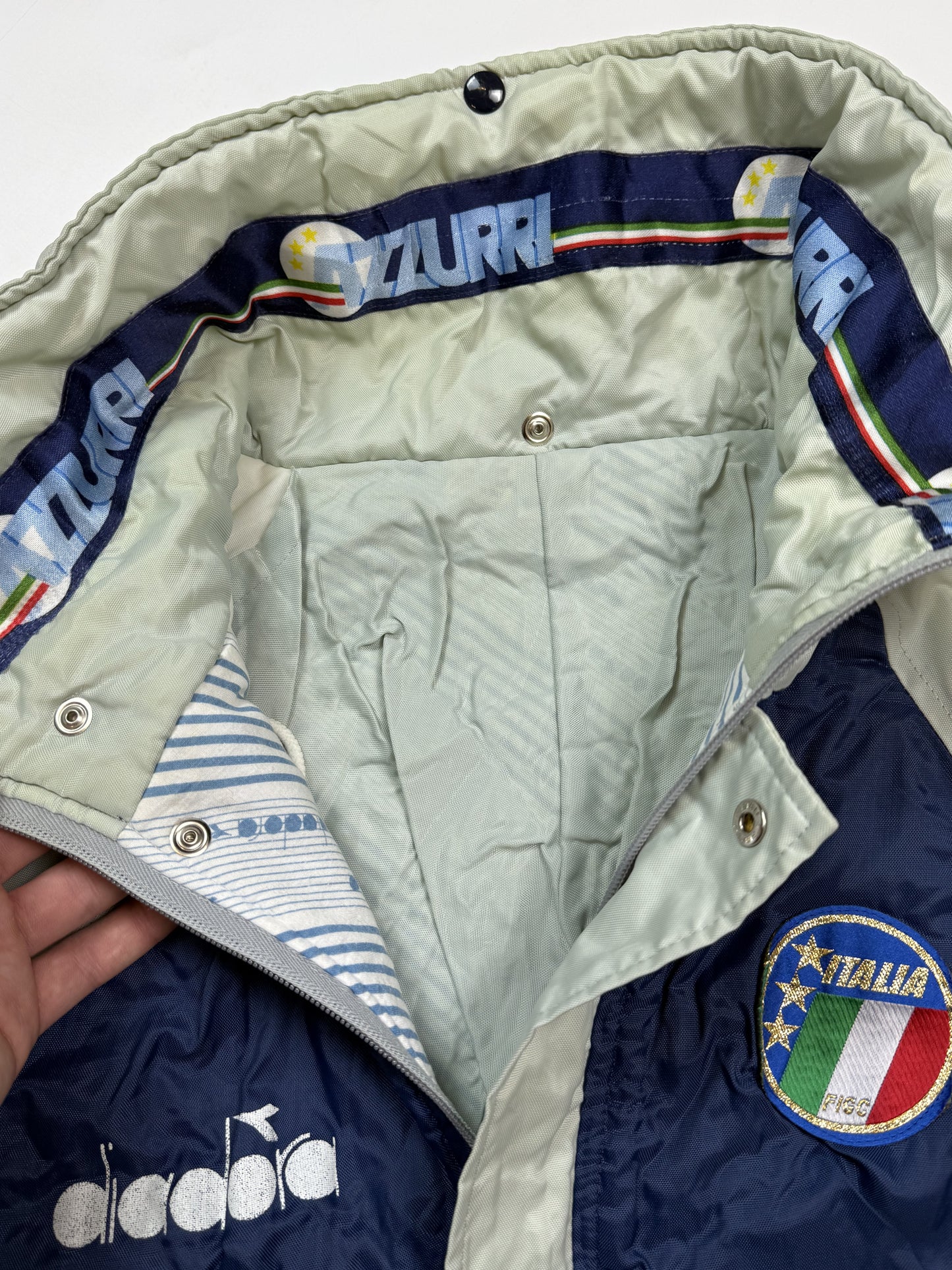 Vintage Italy 1986 Diadora football jacket (L)