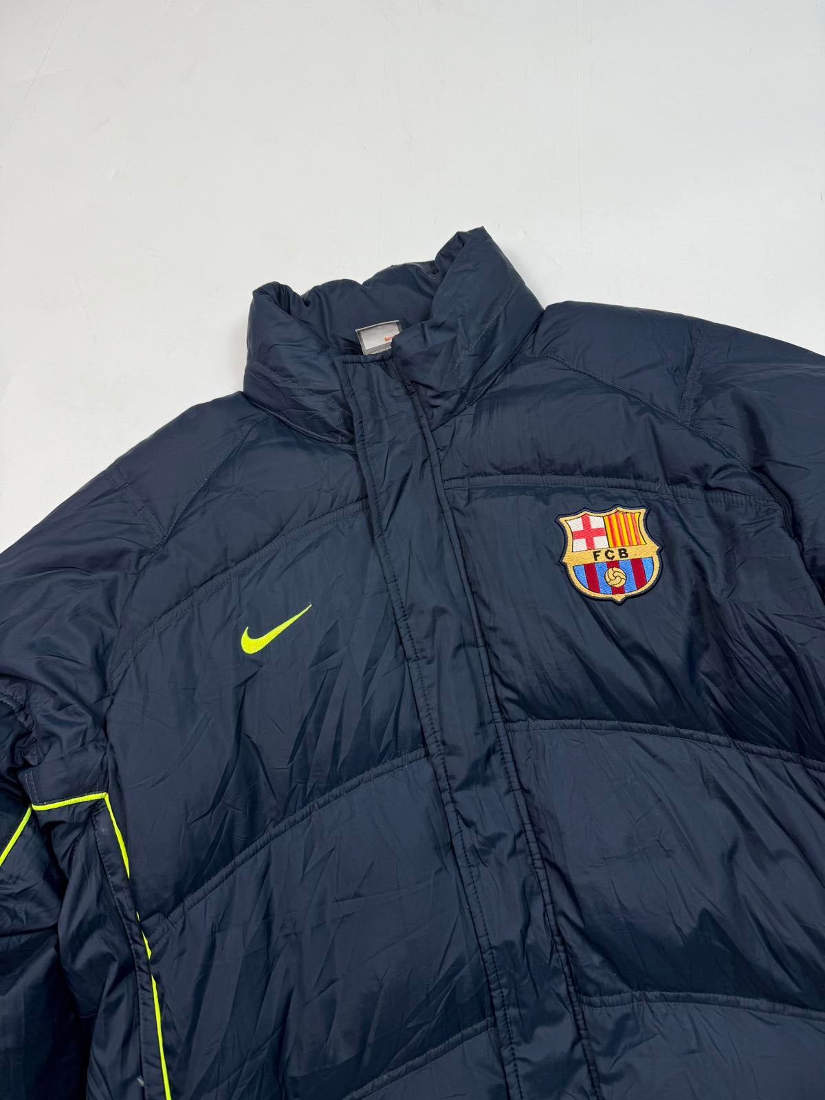Vintage 2000s Barcelona Nike football puffer jacket (XL)