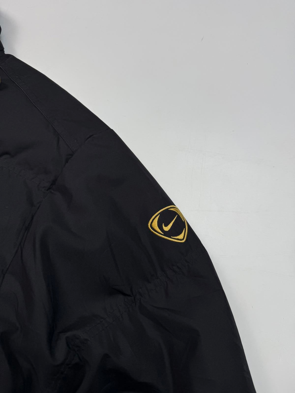 Vintage Manchester United Nike football puffer jacket (XL)