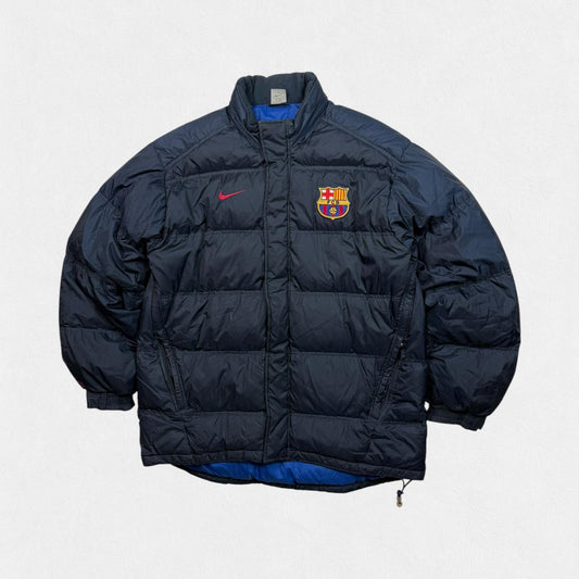 Vintage 2000s Barcelona Nike football puffer jacket (L)