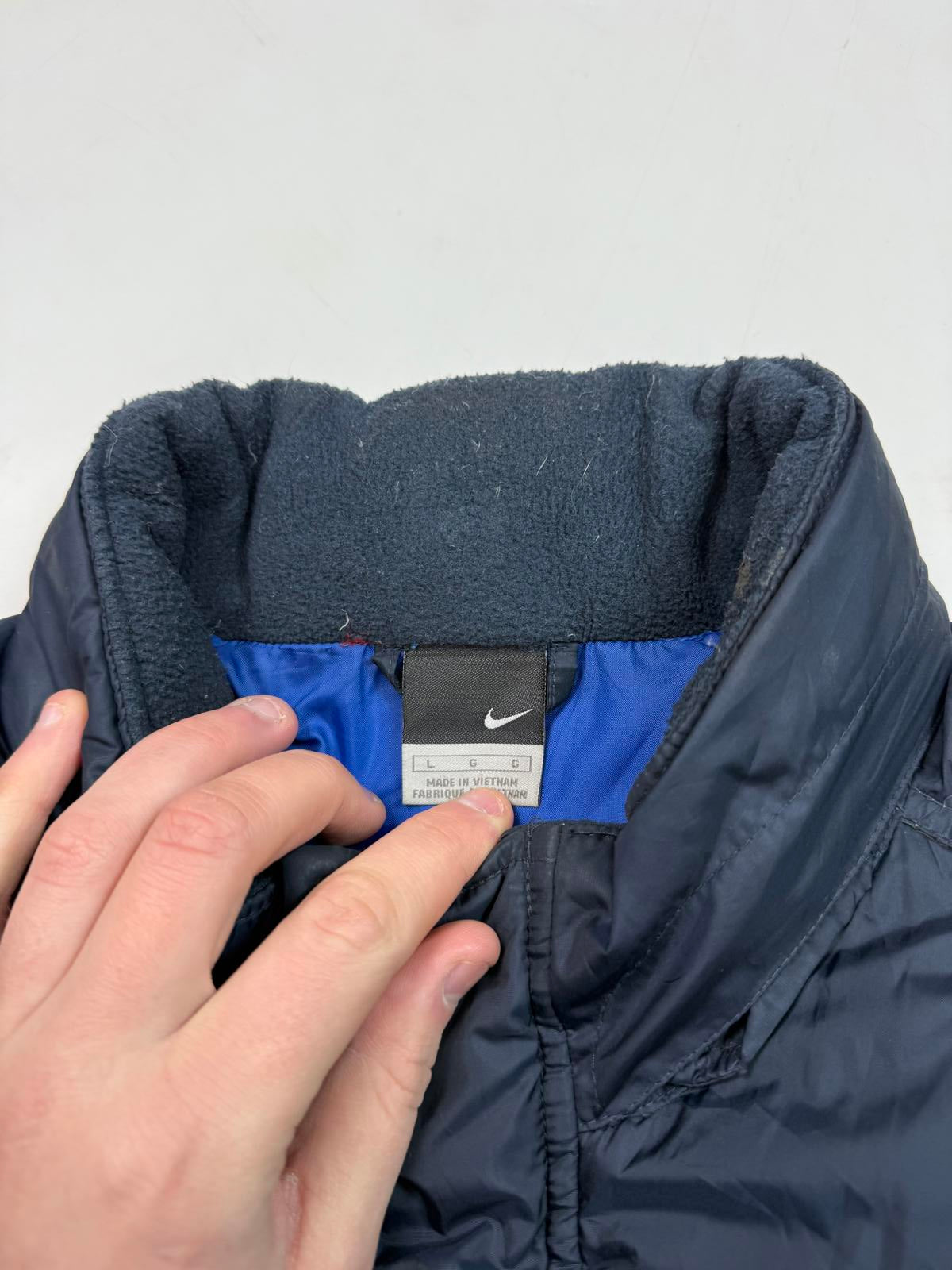 Vintage 2000s Barcelona Nike football puffer jacket (L)