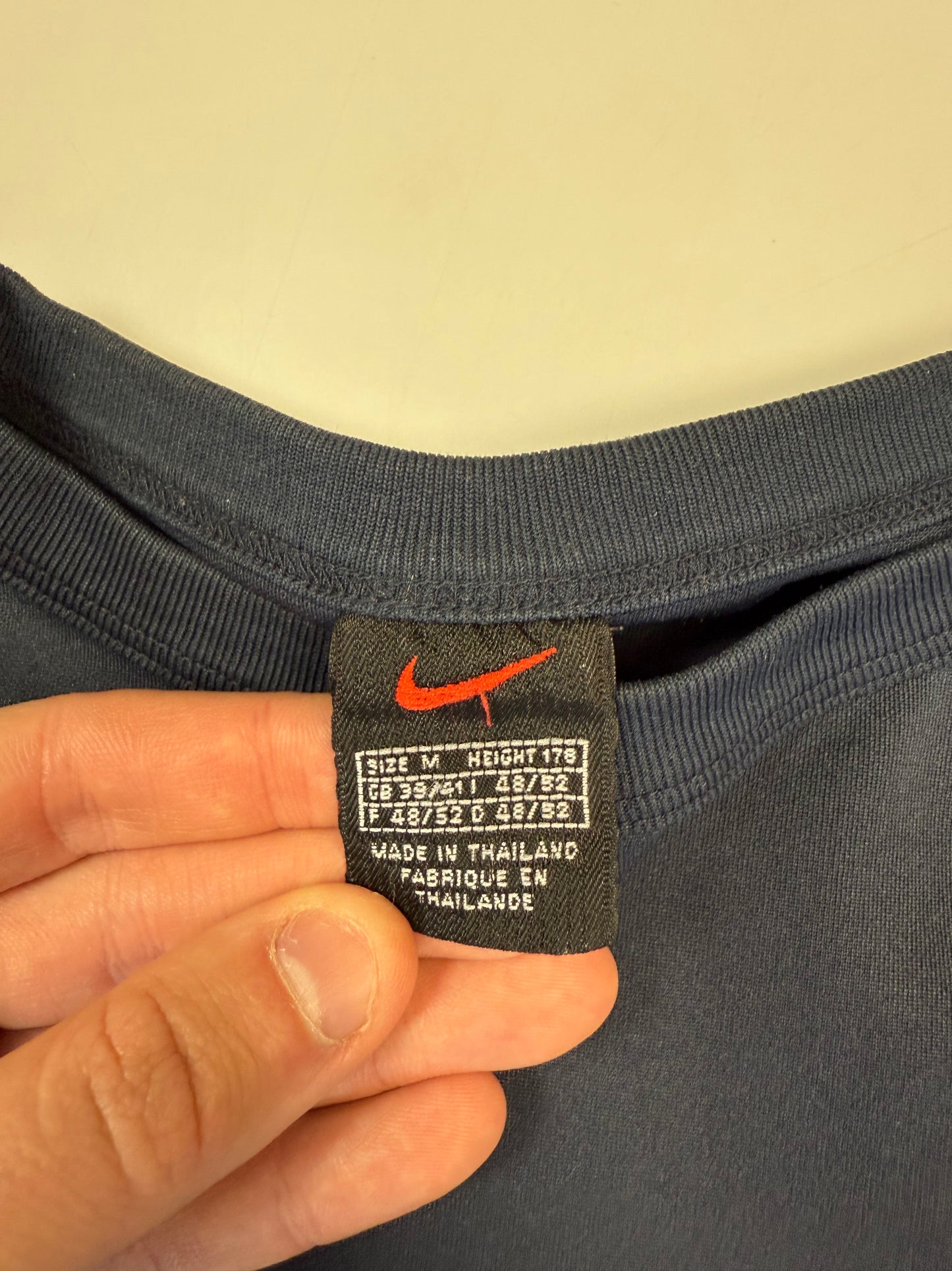 Vintage 90s Nike spell out sport tee (M)