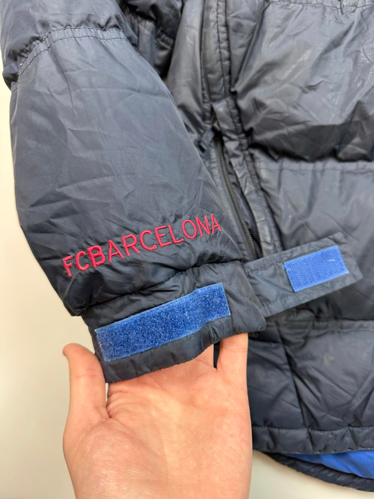 Vintage 2000s Barcelona Nike football puffer jacket (L)