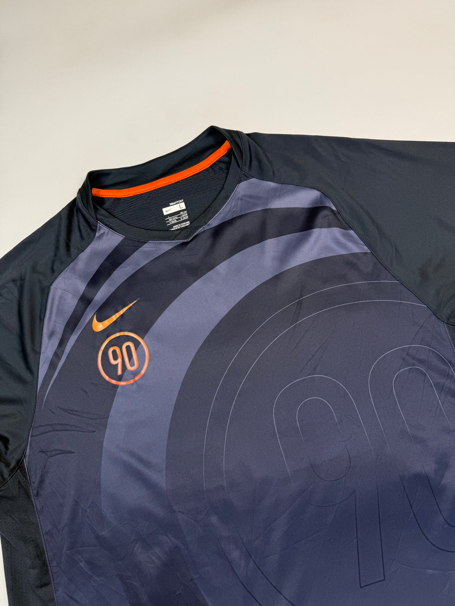 Vintage Nike T90 Total 90 all over print tee (L)