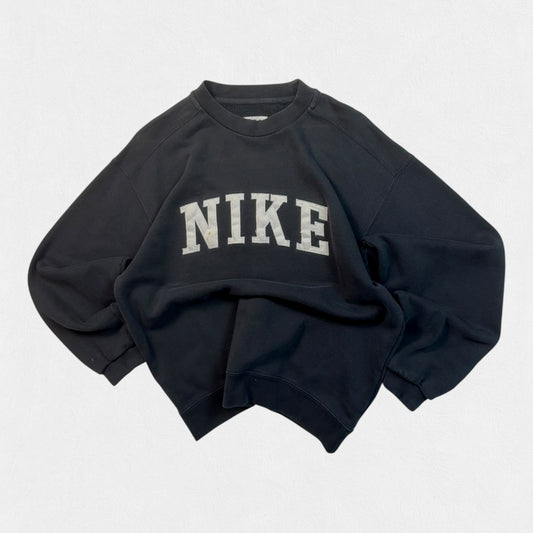 Vintage 90s Nike spell out sweatshirt (S)