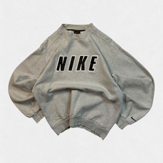 Vintage 90s Nike spell out sweatshirt (M)