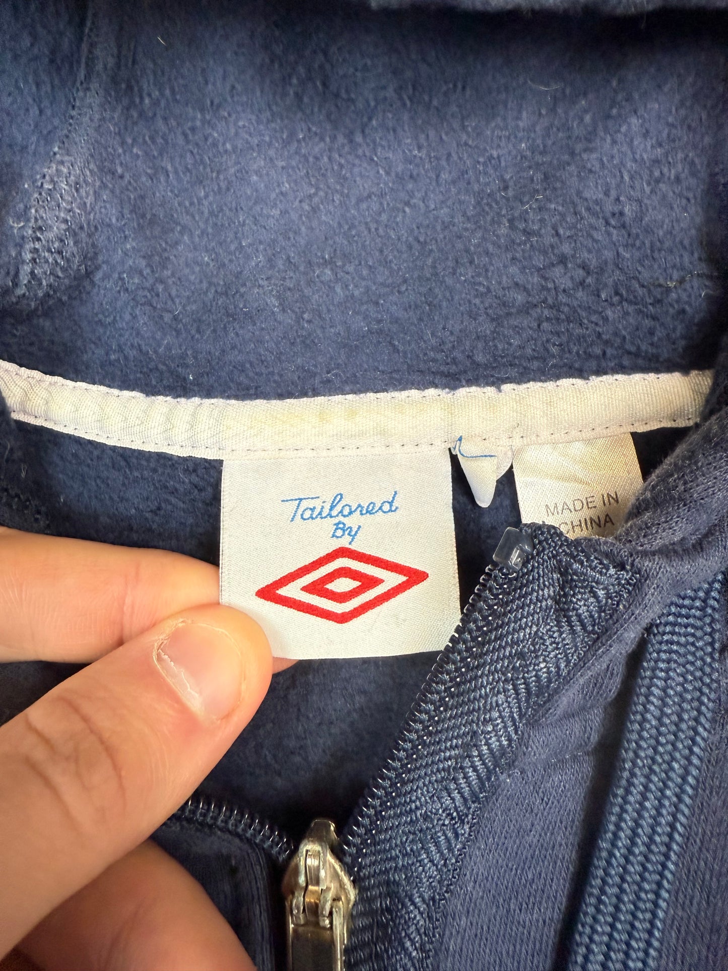 New York Cosmos 2011/12 Umbro zip up hoodie (M)