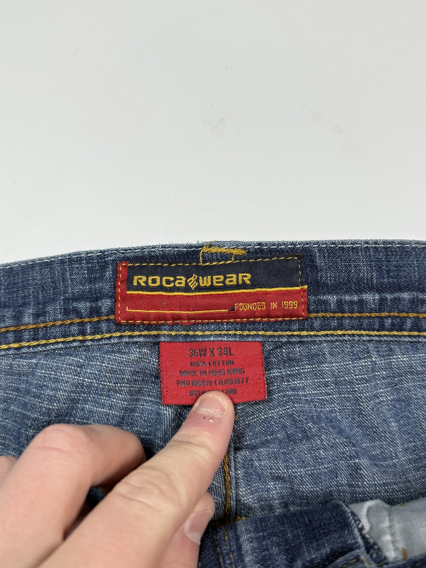Vintage Rocawear baggy jeans (W34)