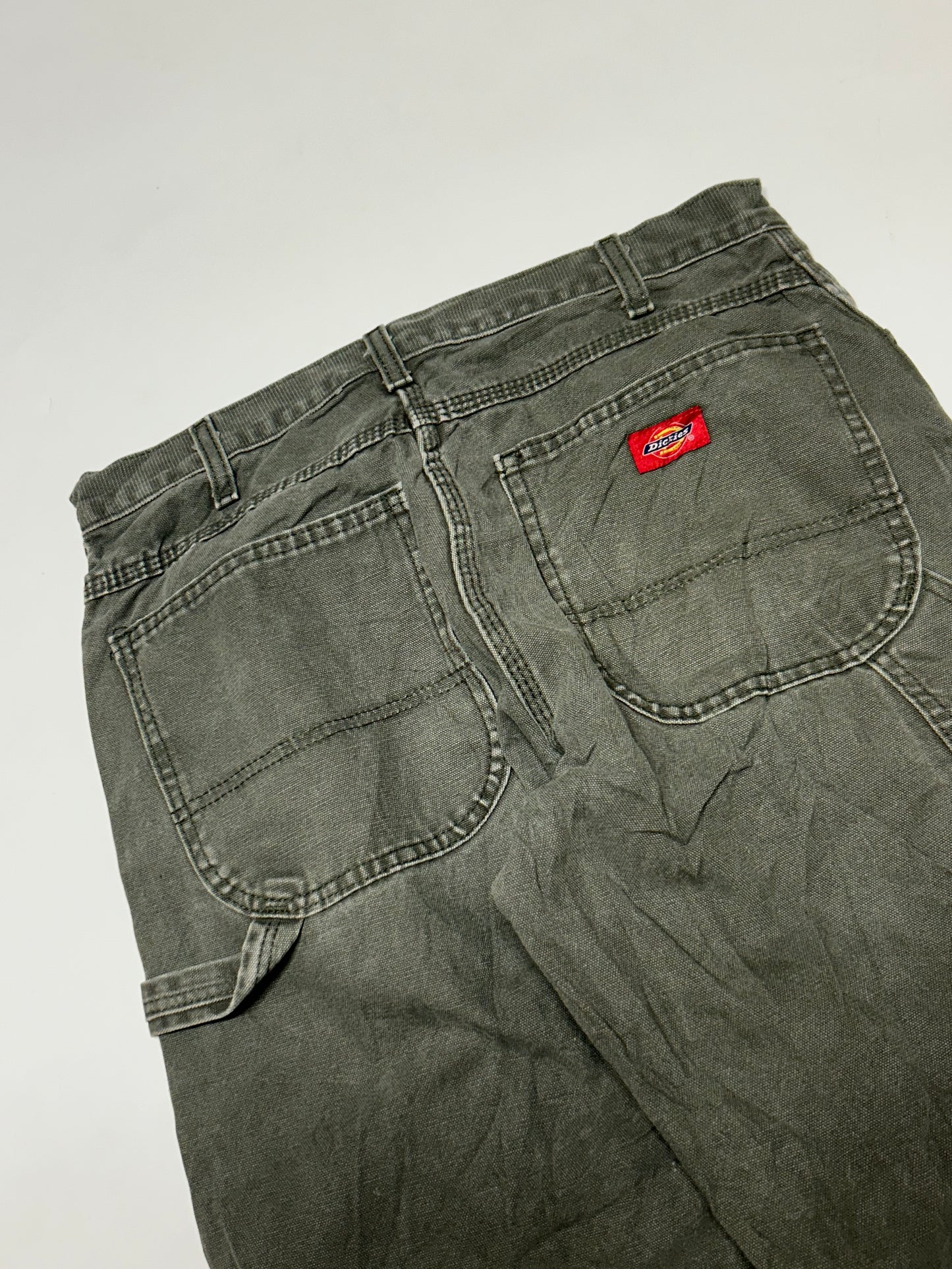 Dickies baggy carpenter pants (W32)