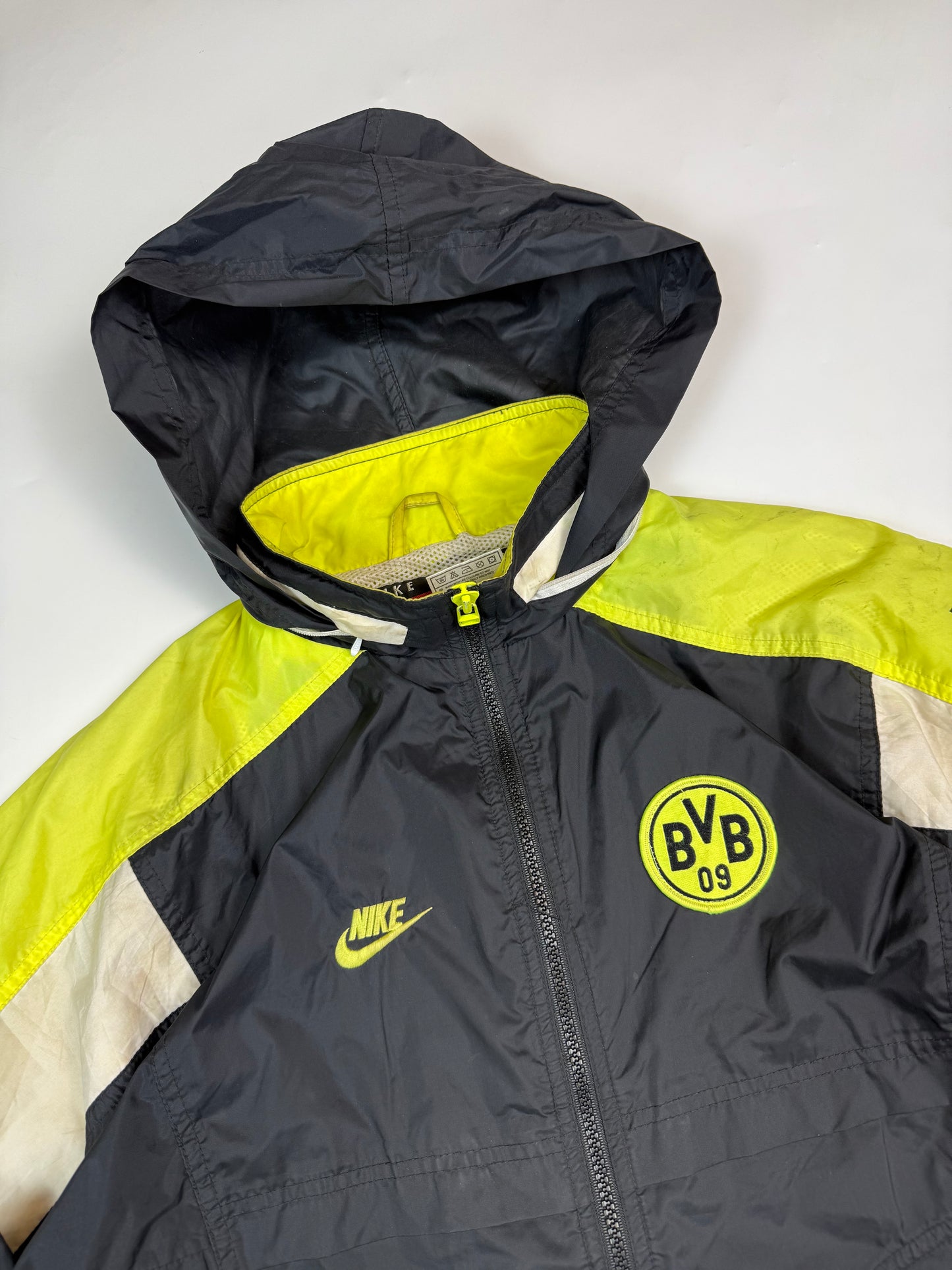 Vintage Borussia Dortmund 1996/97 Nike football training jacket (L)