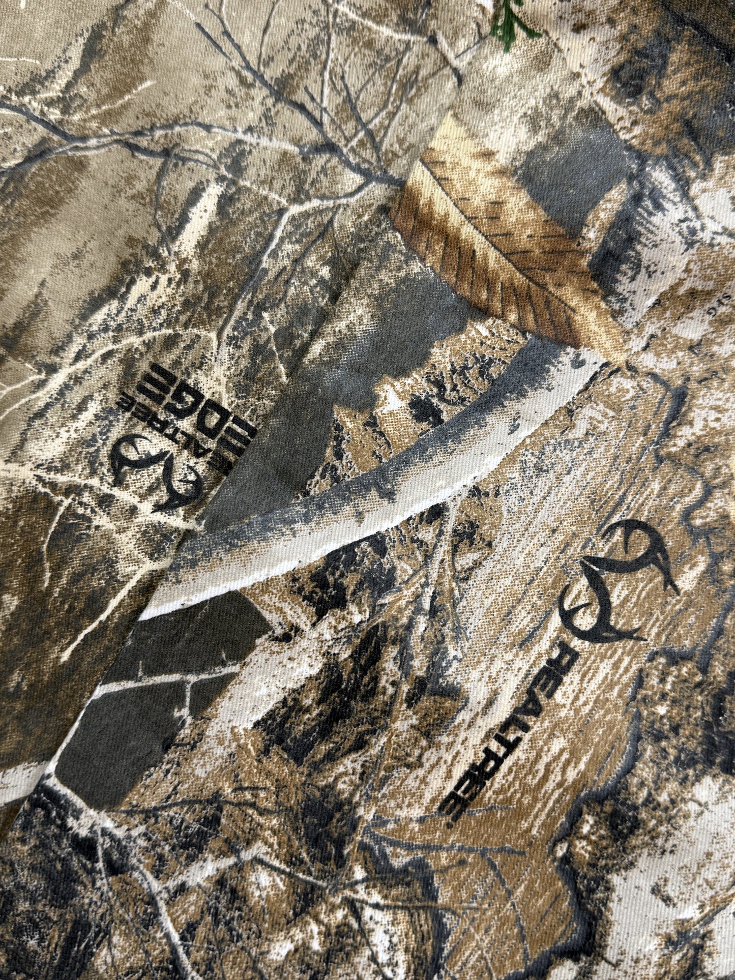 Real tree camo baggy cargo pants (W28)