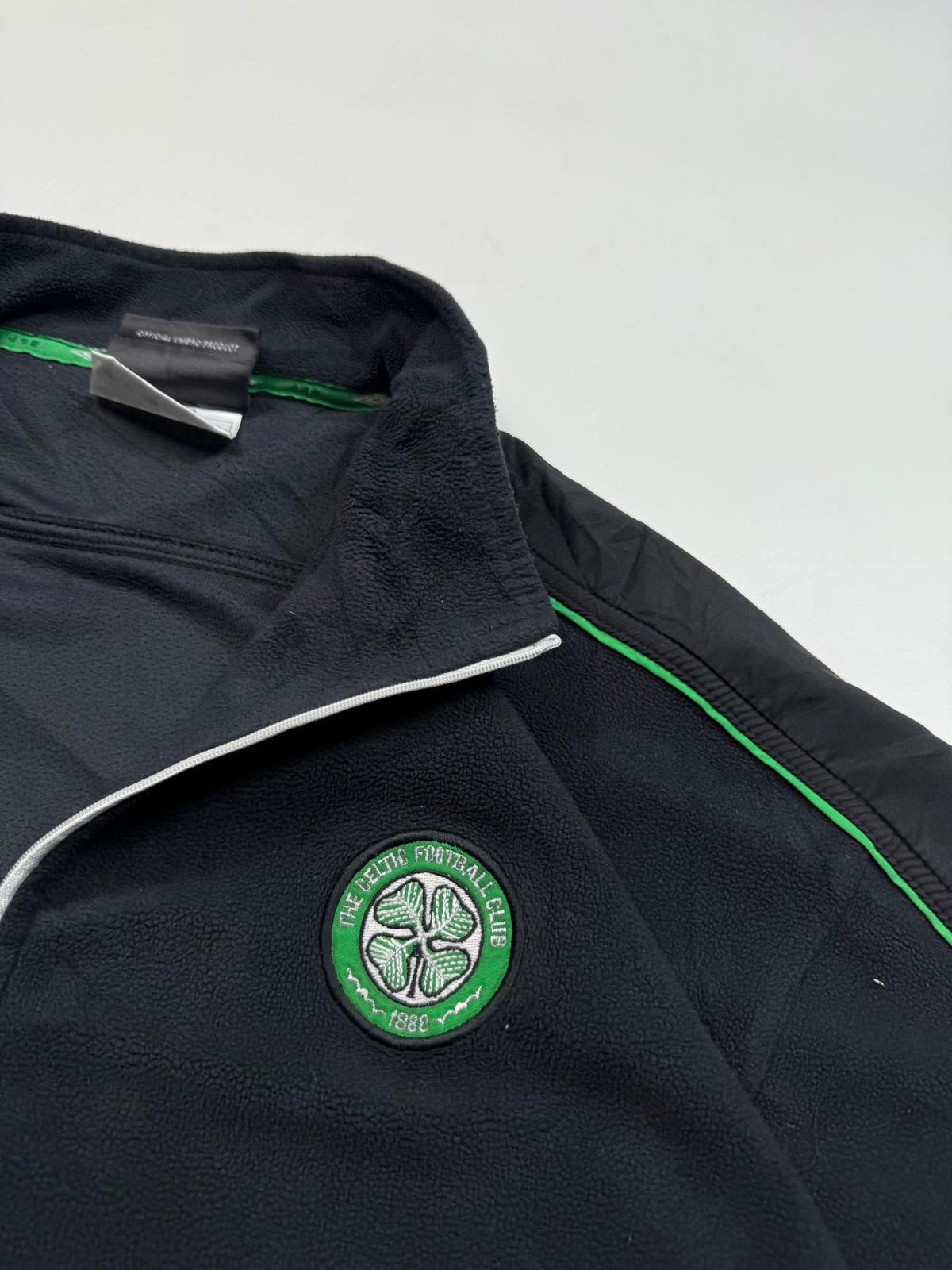 Vintage Celtic 2004/05 Umbro 1/4 zip fleece (XXL)