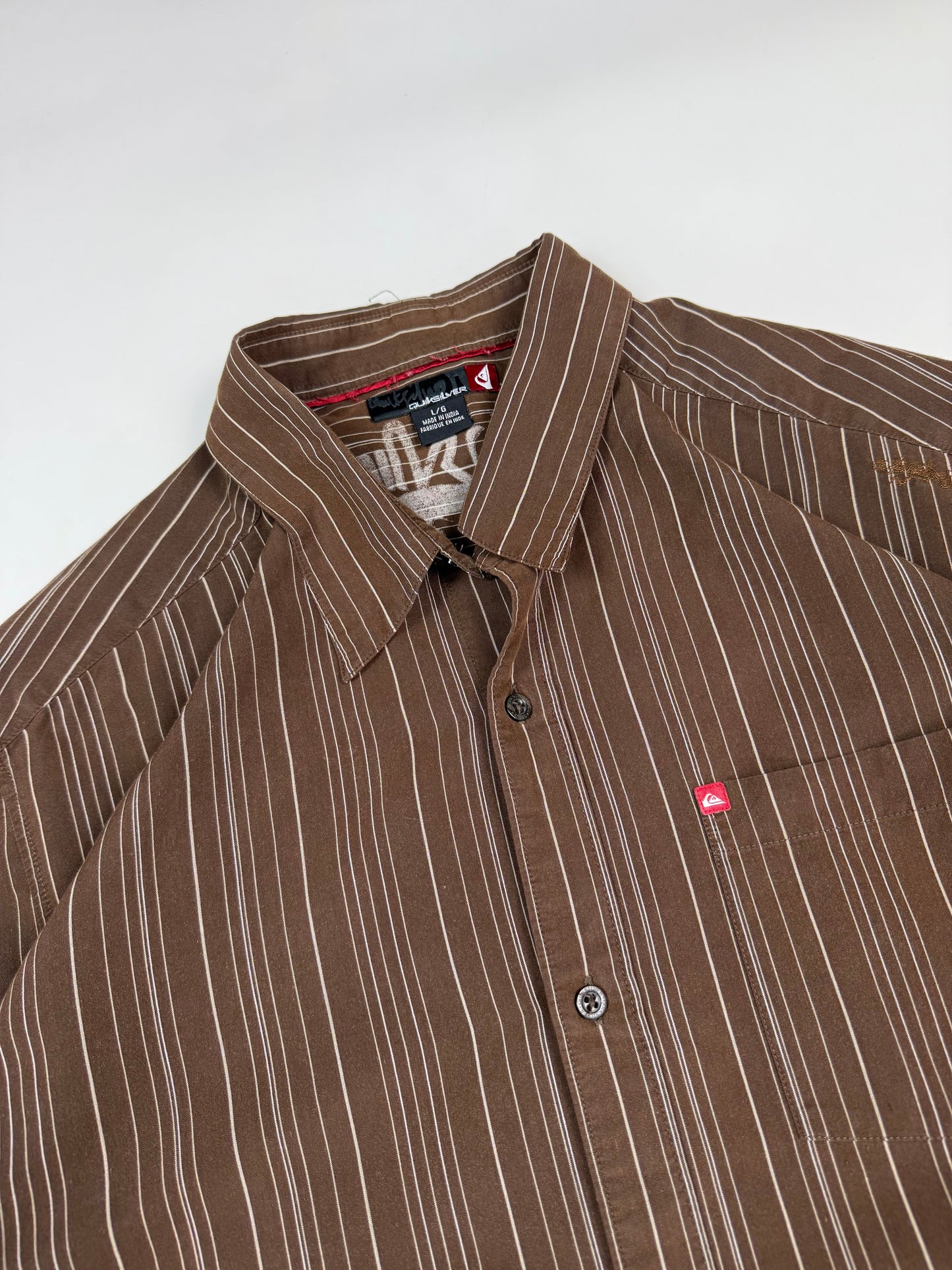 Vintage Quiksilver striped short sleeve shirt (L)