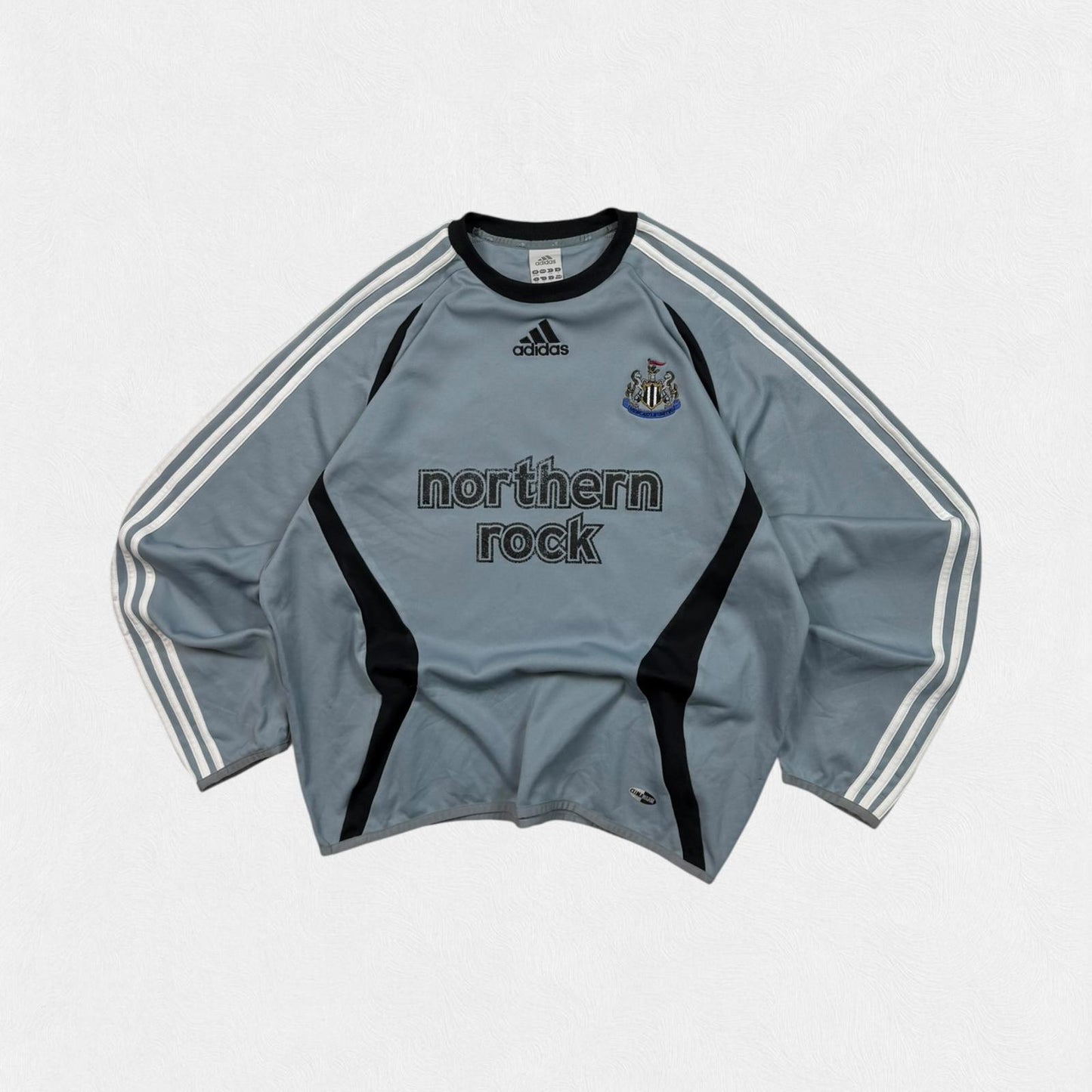 Vintage Newcastle United 2006/07 Adidas football sweatshirt (M)