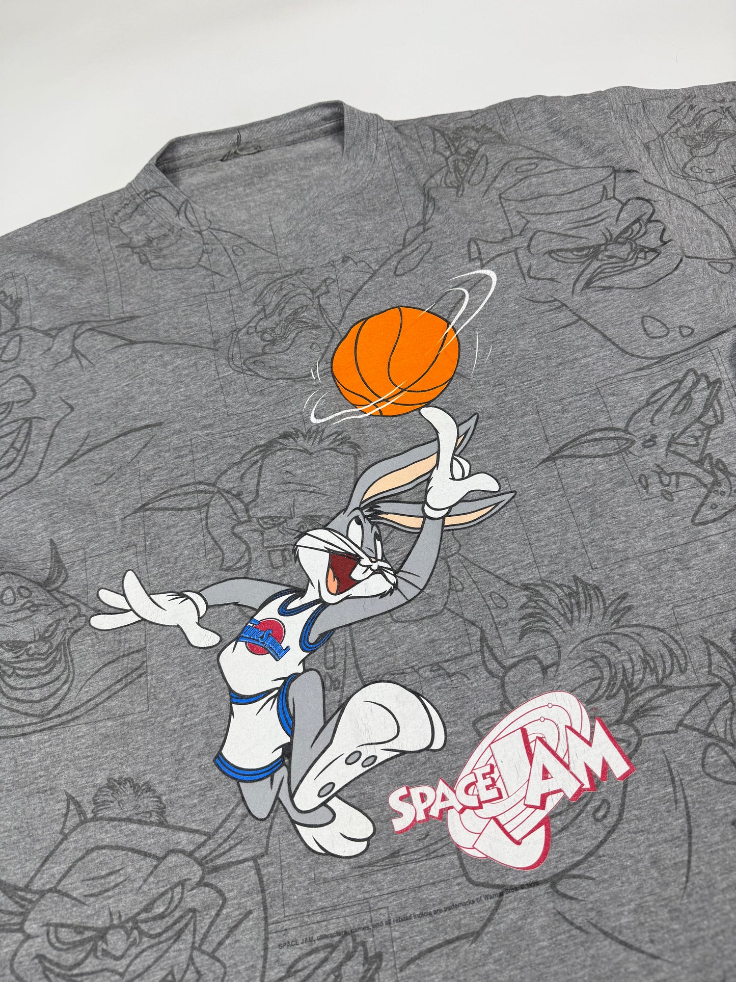 Vintage 1996 Space Jam Looney tunes all over print tee (XL)