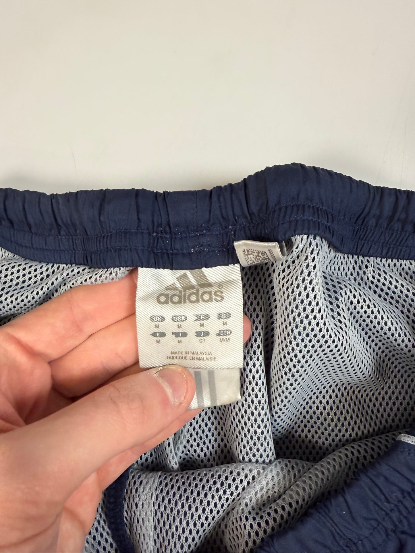 Vintage Adidas baggy track pants (M)