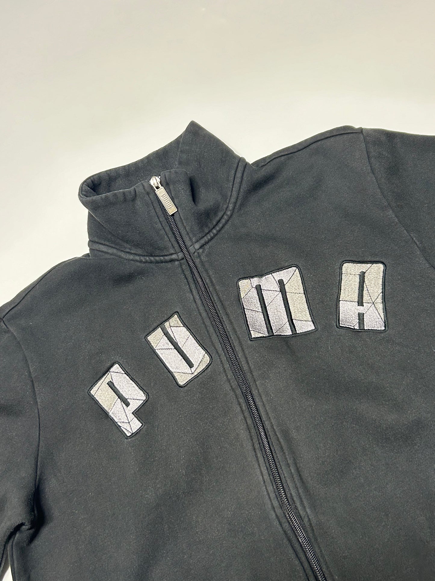 Puma spell out zip up sweatshirt (M)