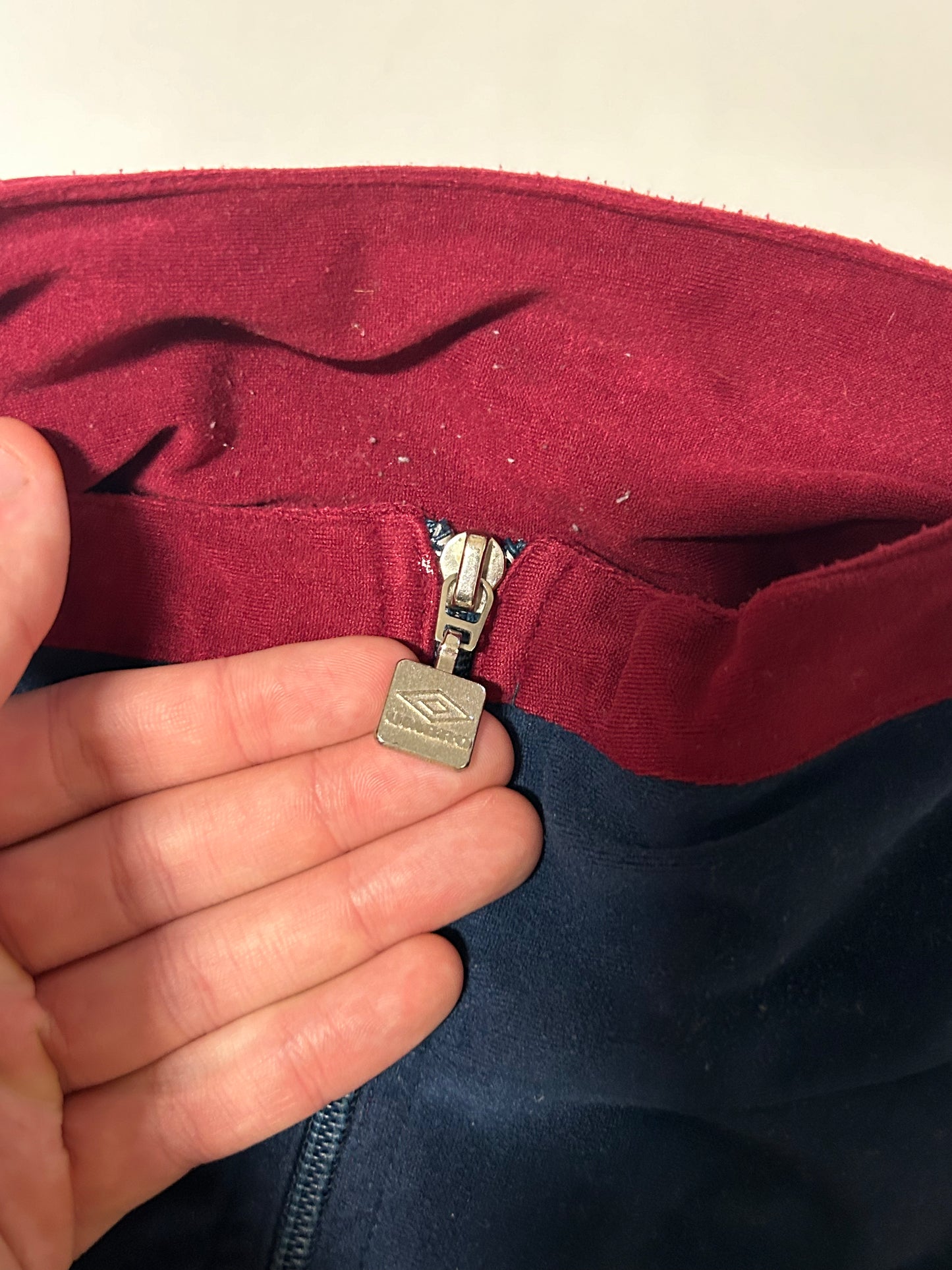 Vintage 90s Umbro velour track jacket (XL)