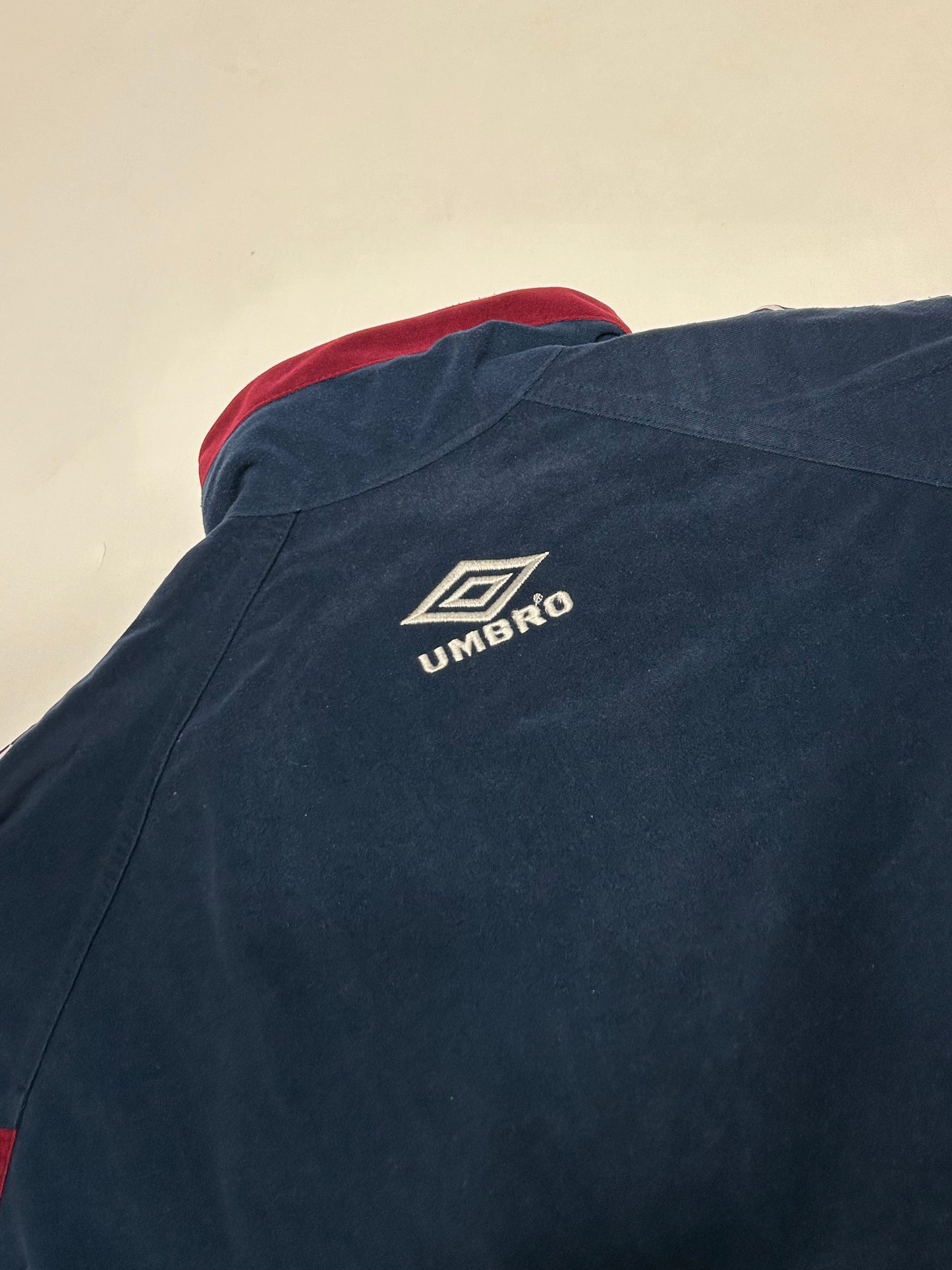 Vintage 90s Umbro velour track jacket (XL)