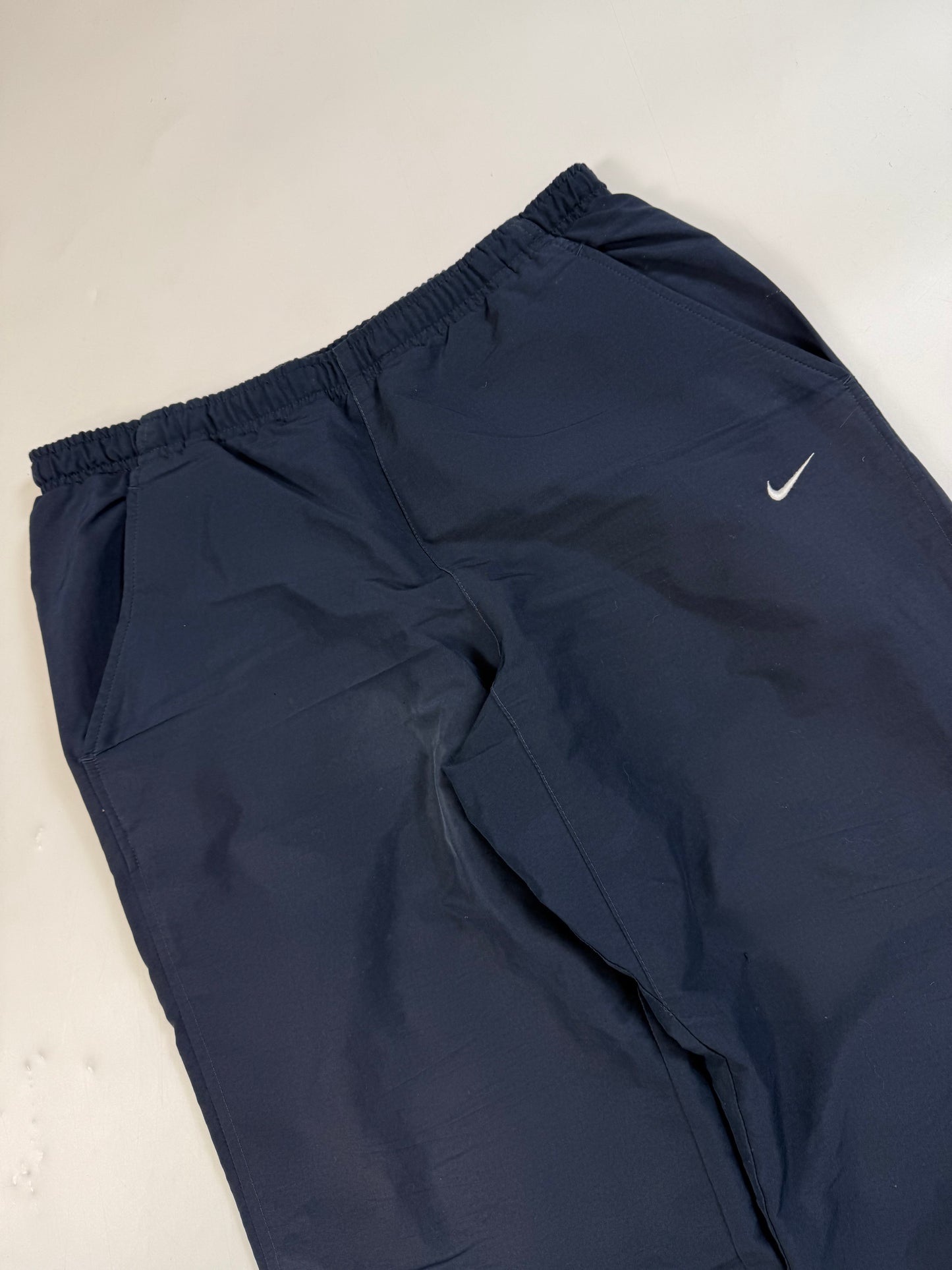 Vintage Nike mini swoosh track pants (M)