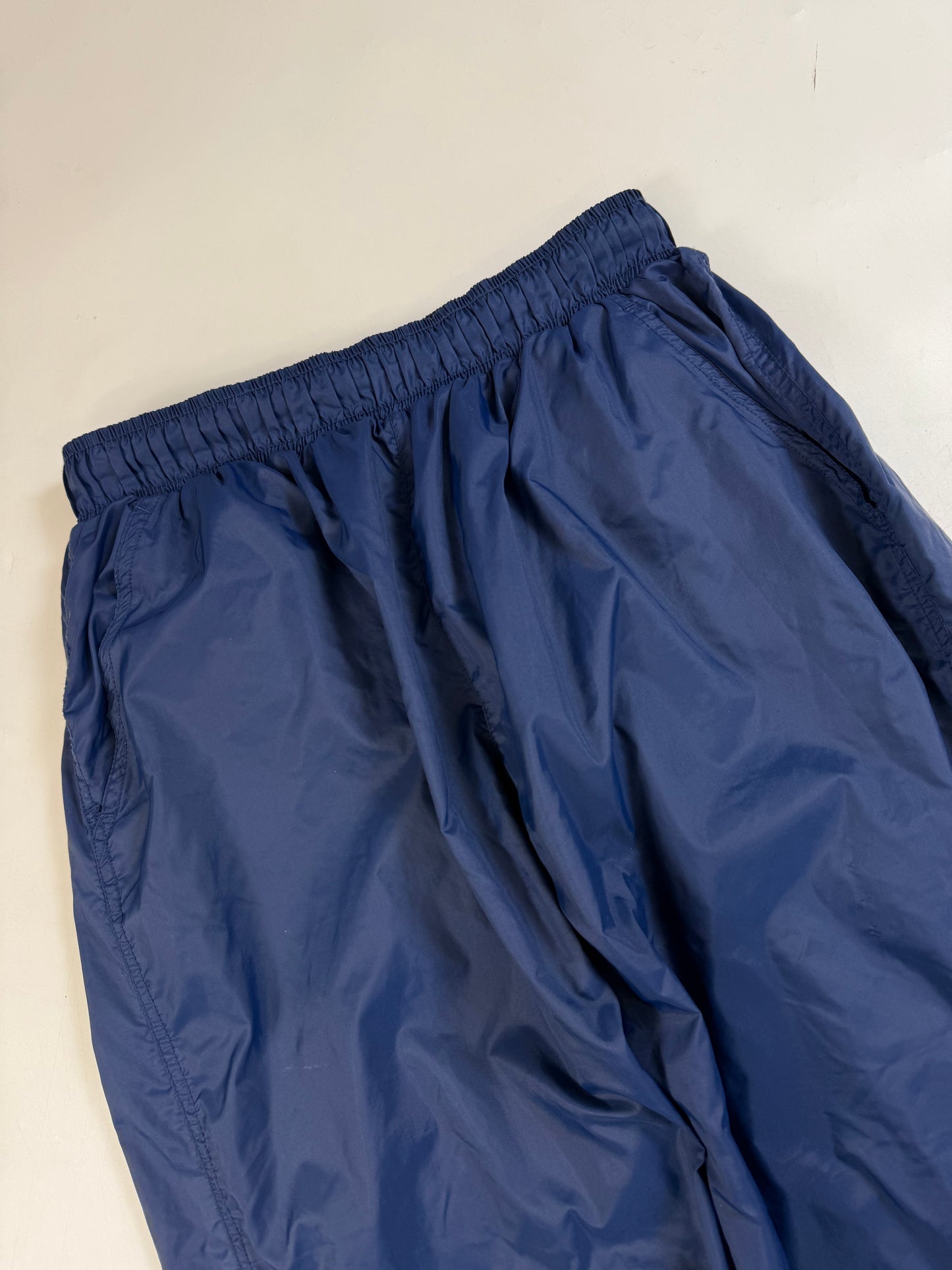 Vintage 90s Nike baggy track pants (L)