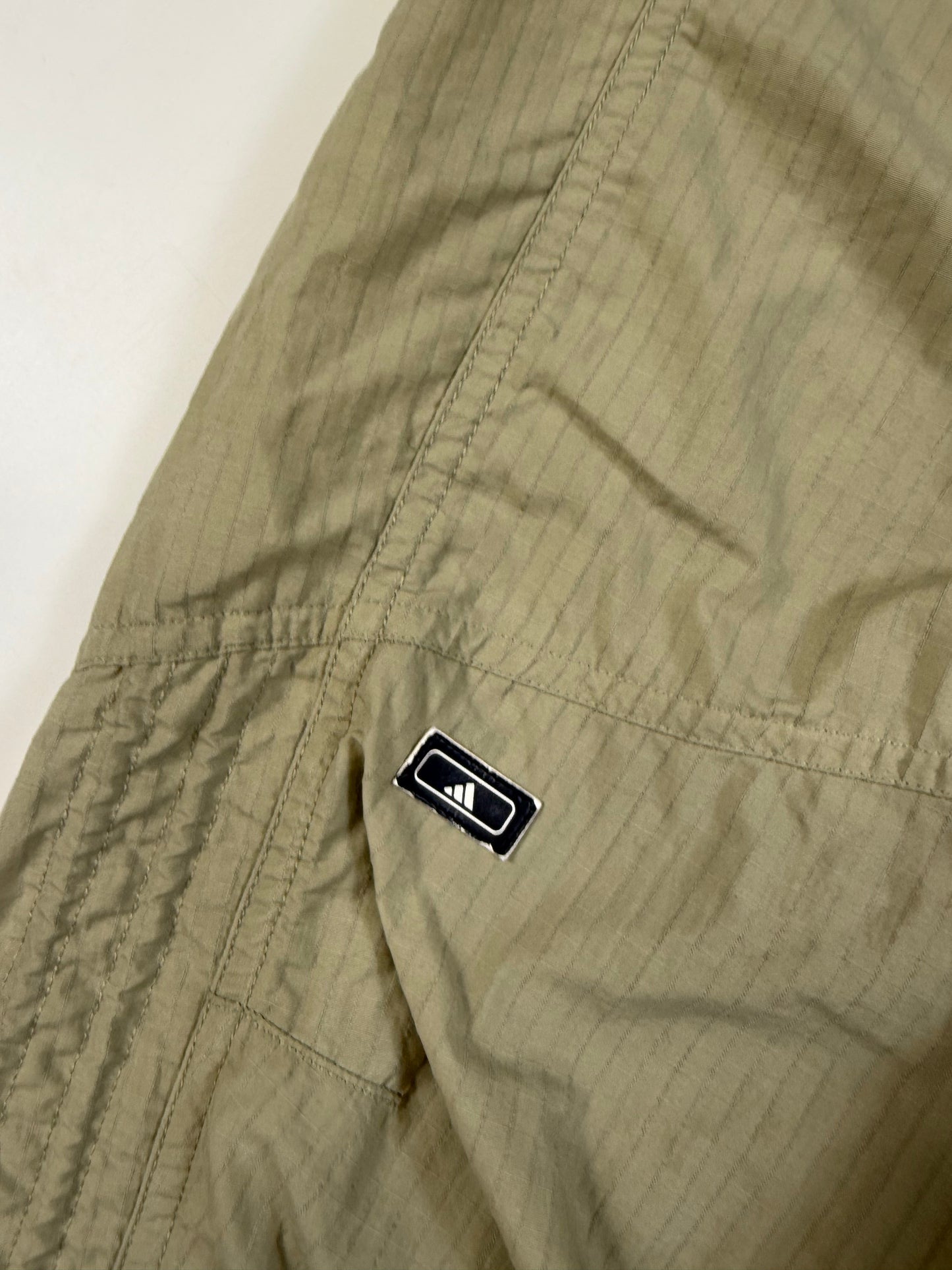 Vintage Adidas baggy track pants (M)