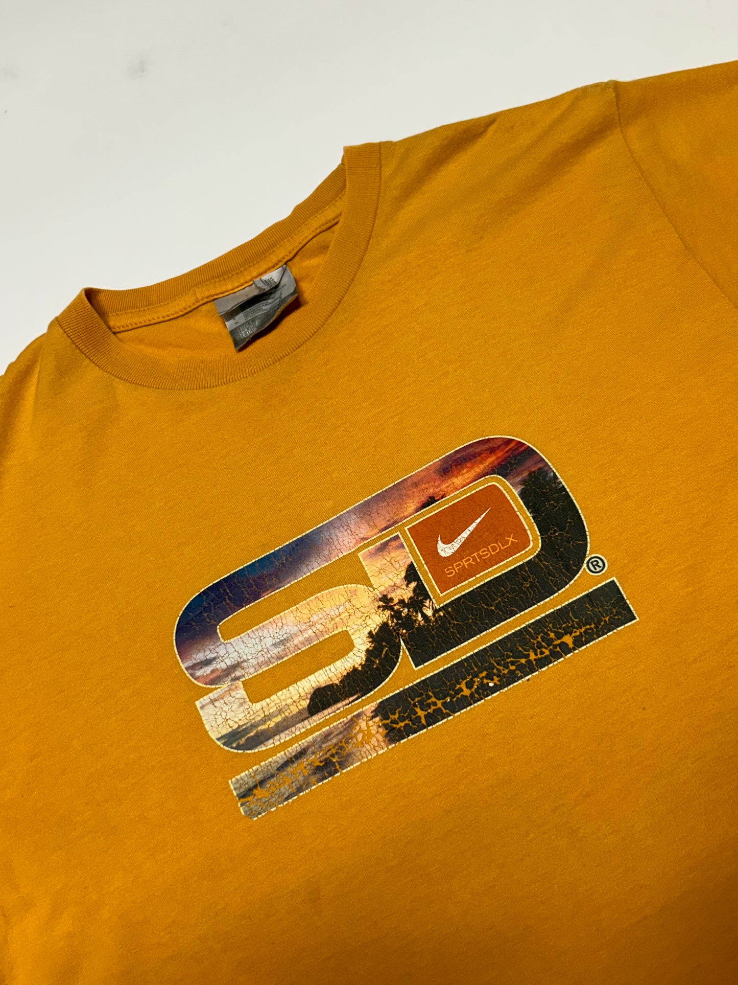 Vintage Nike sprtsdlx tee (S)