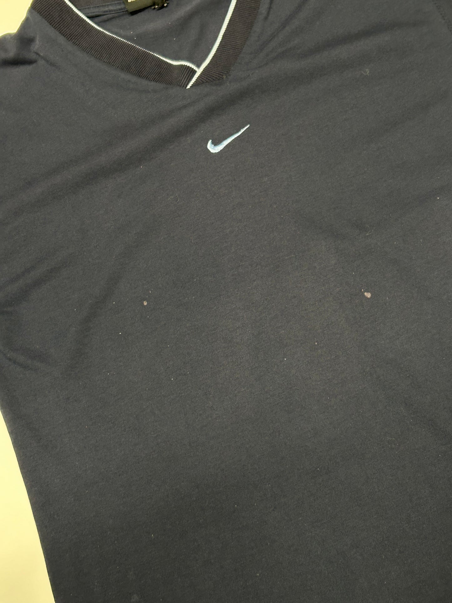 Vintage Nike centre swoosh tee (S)