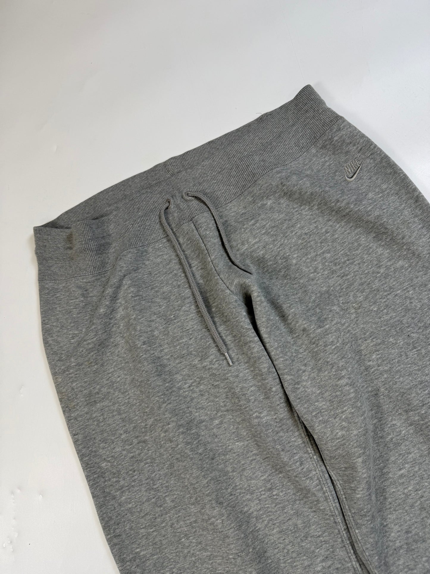 Vintage Nike baggy joggers (L)