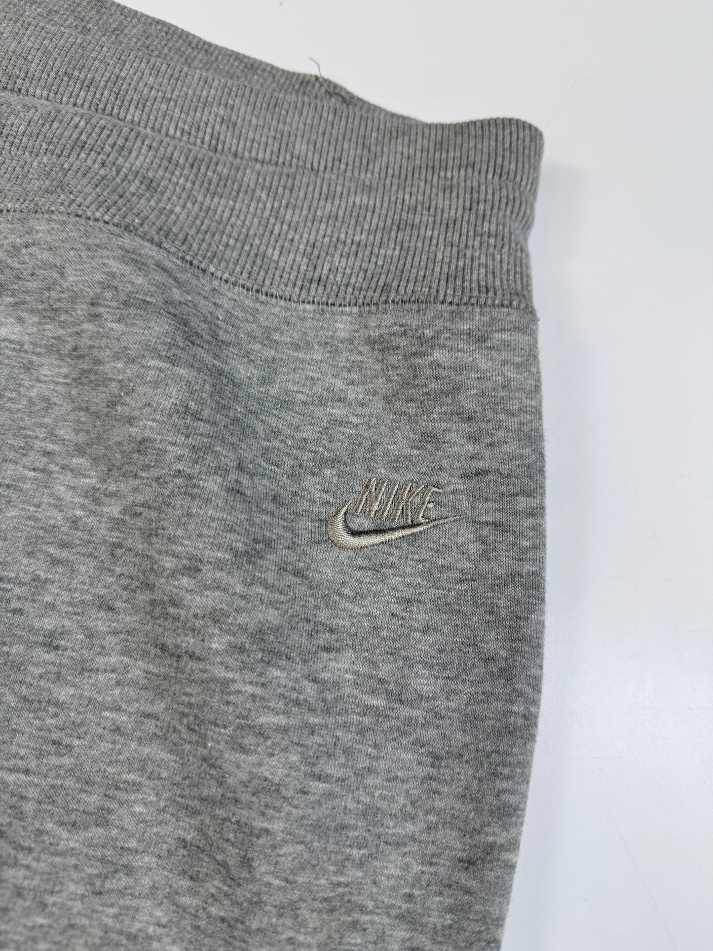 Vintage Nike baggy joggers (L)