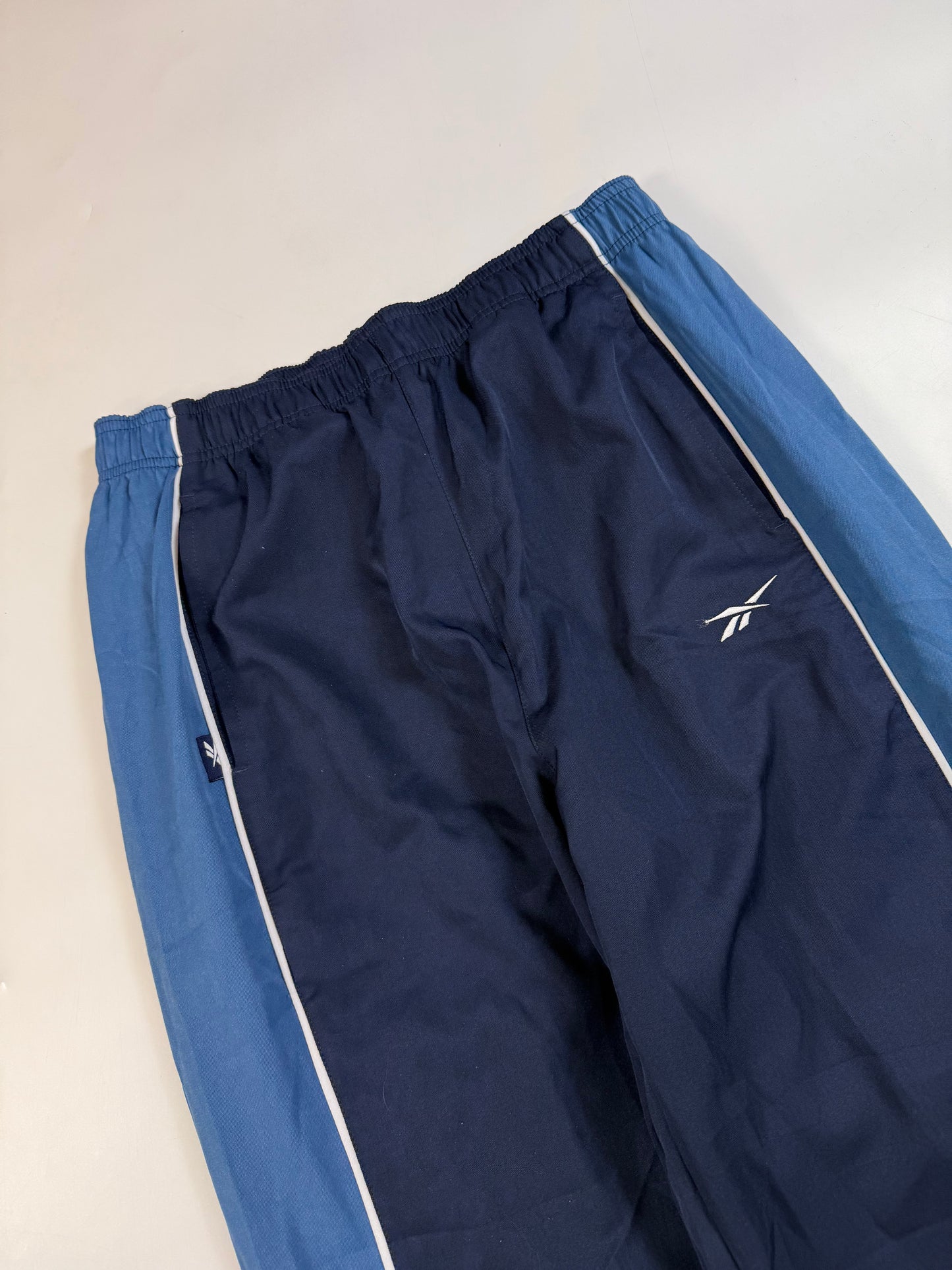 Vintage Reebok side stripe track pants (M)