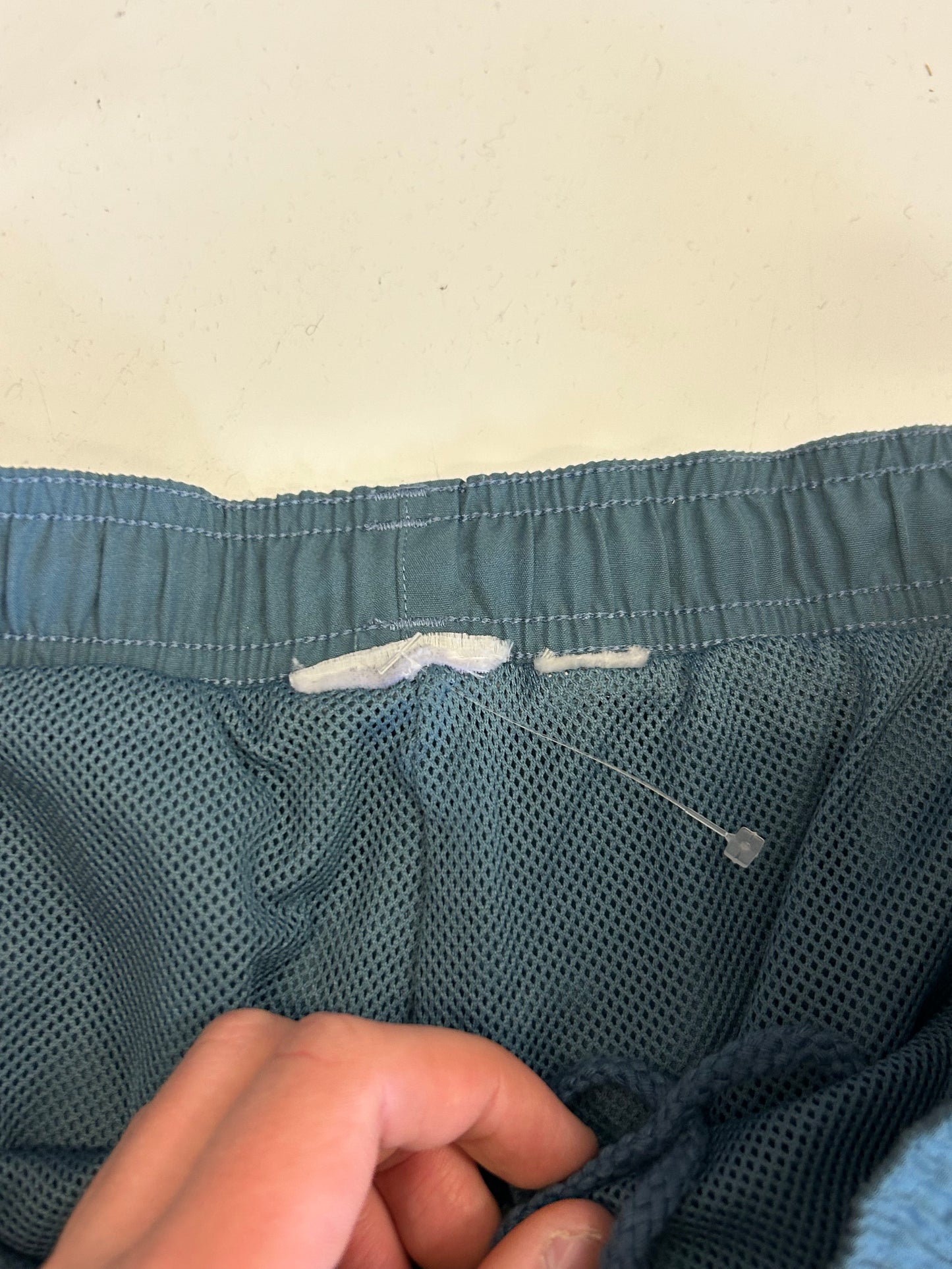 Vintage Adidas baggy track pants (M)