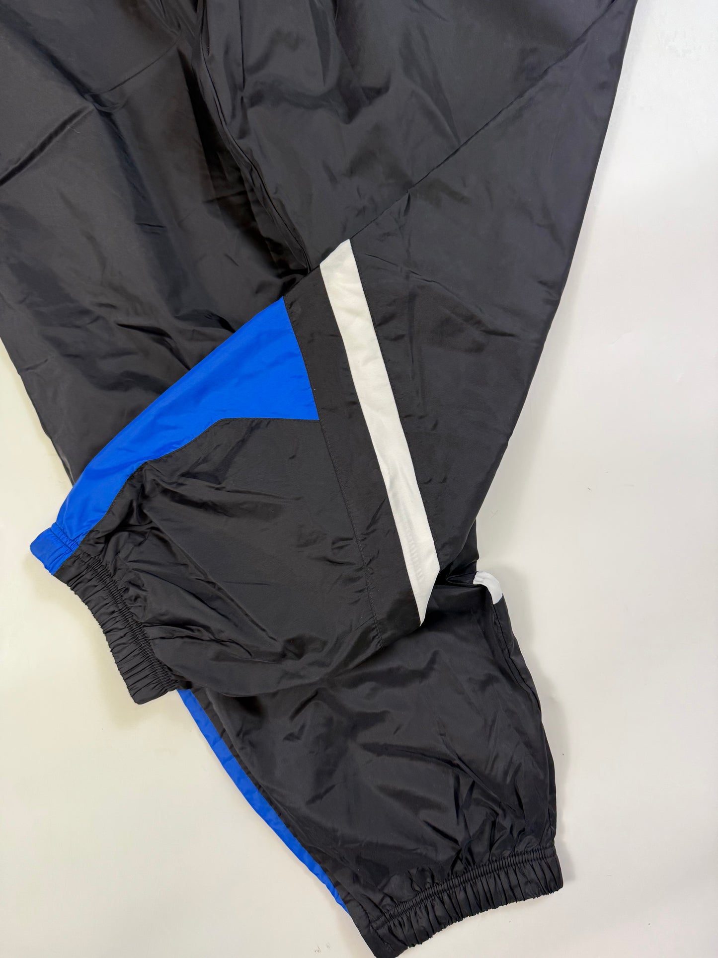 Vintage 90s Nike baggy track pants (XL)