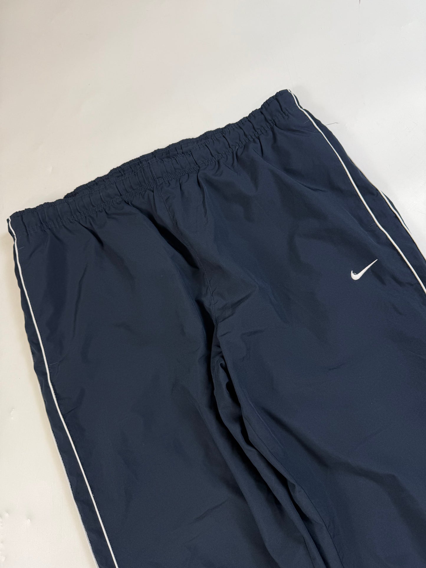 Vintage Nike baggy side stripe track pants (L)