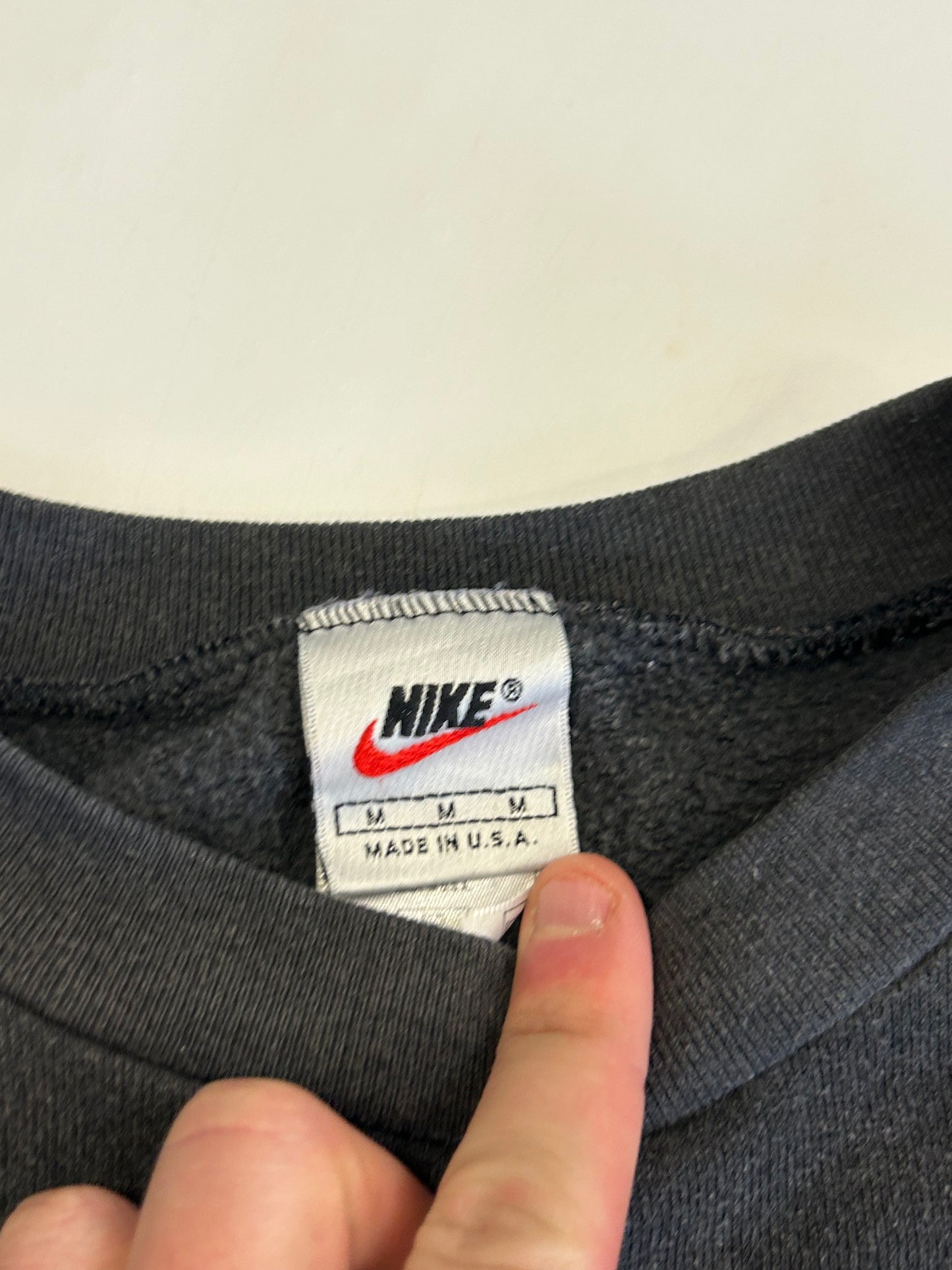 Vintage 90s Nike small logo sweatshirt (YM)