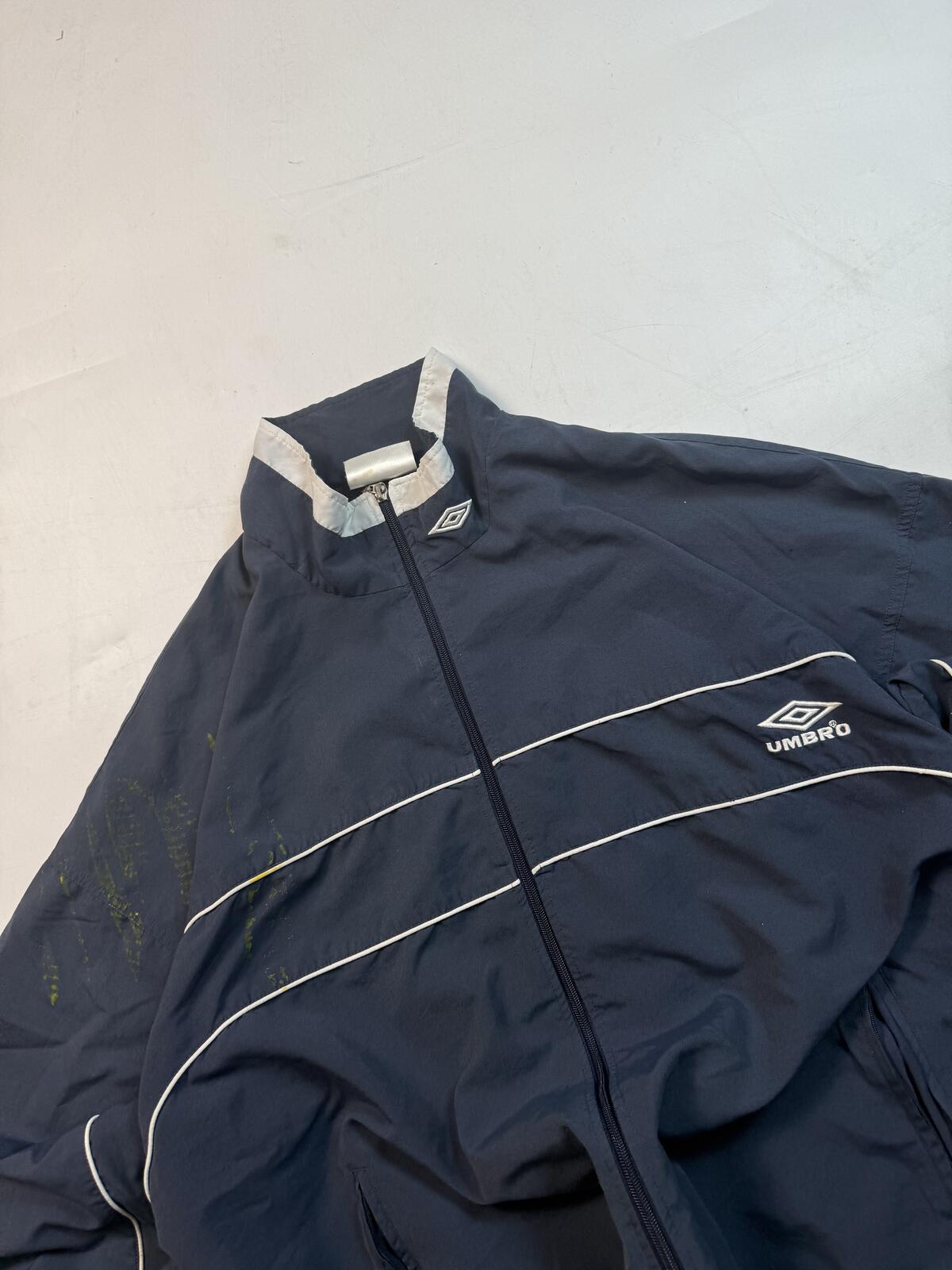 Vintage Y2K Umbro small logo track jacket (L)