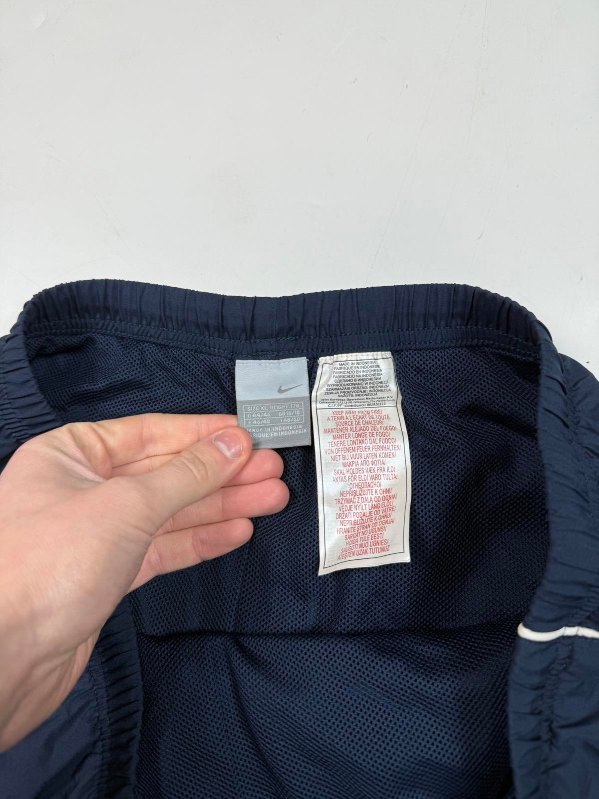 Vintage Nike baggy track pants (XL)