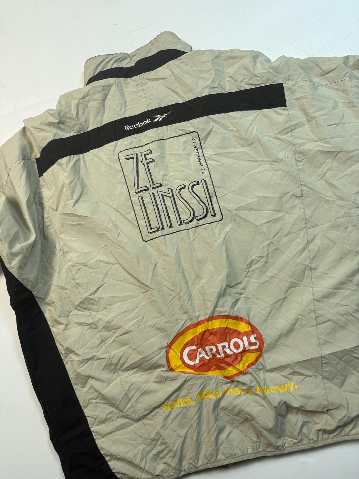 Vintage Y2K Reebok track jacket (XXL)