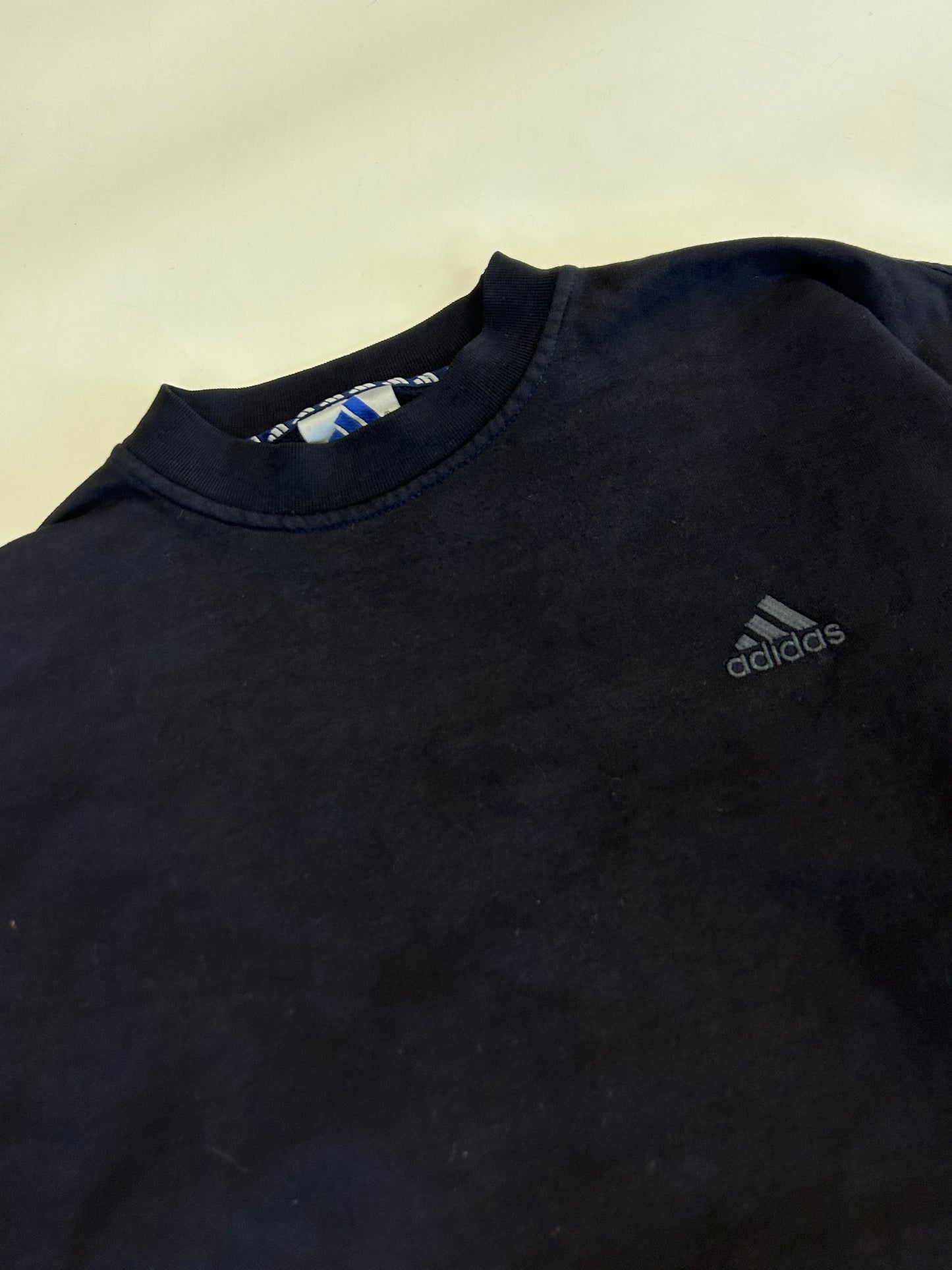Vintage 90s Adidas small logo sweatshirt (M)
