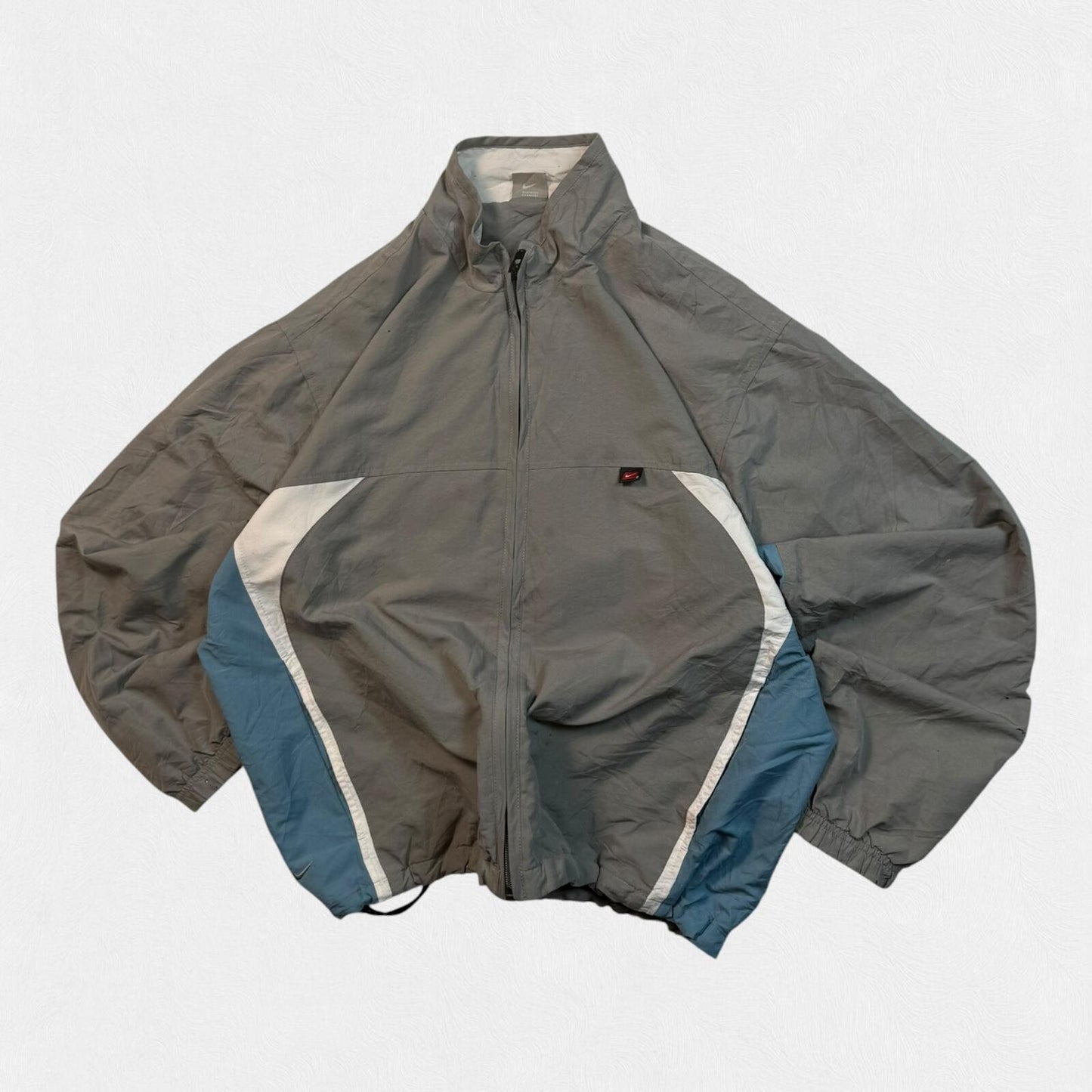 Vintage Y2K Nike track jacket (M)